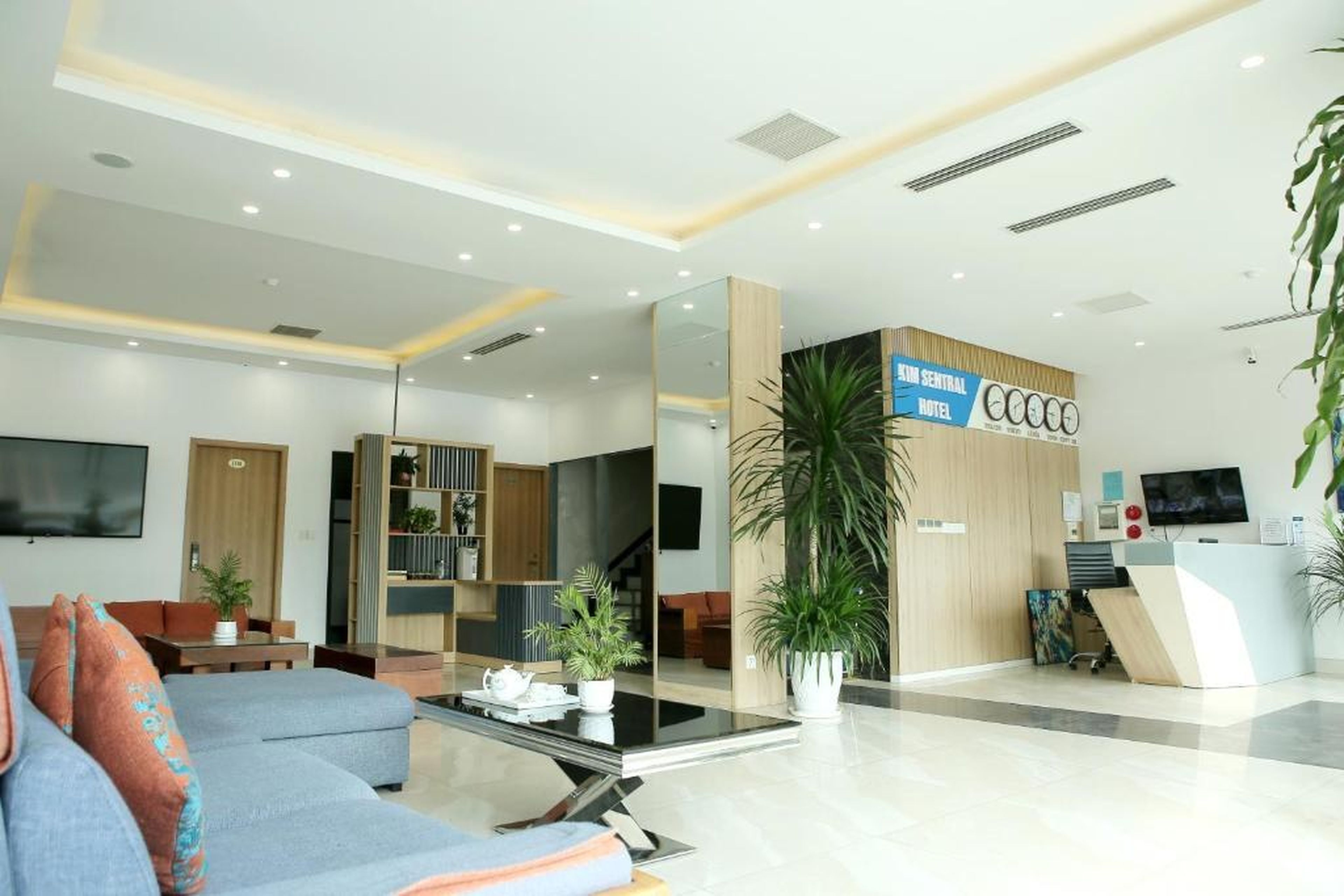 Kim Sentral Hotel - Travel Agency - Hình 32