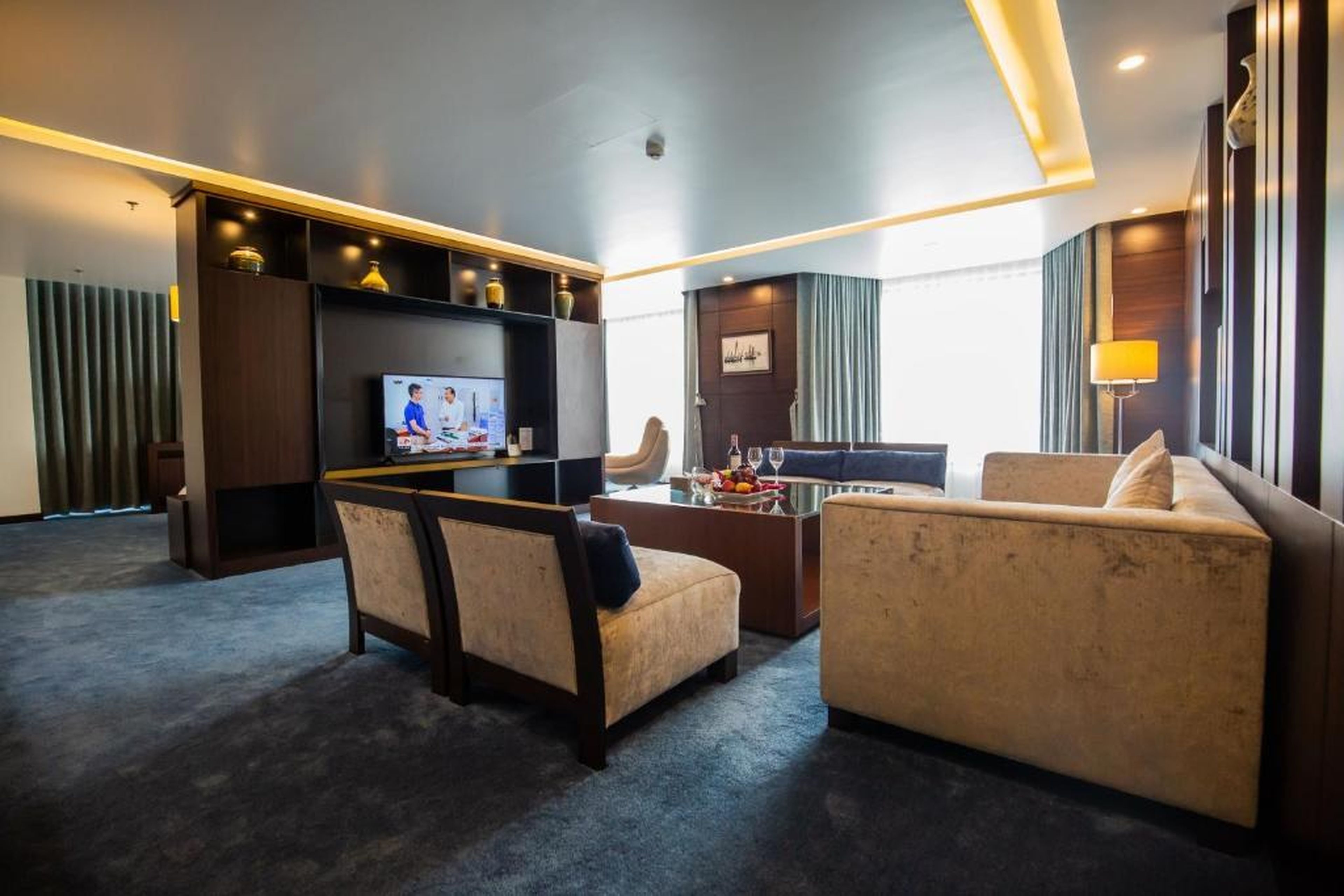 Central Luxury Hạ Long Hotel - Hình 31