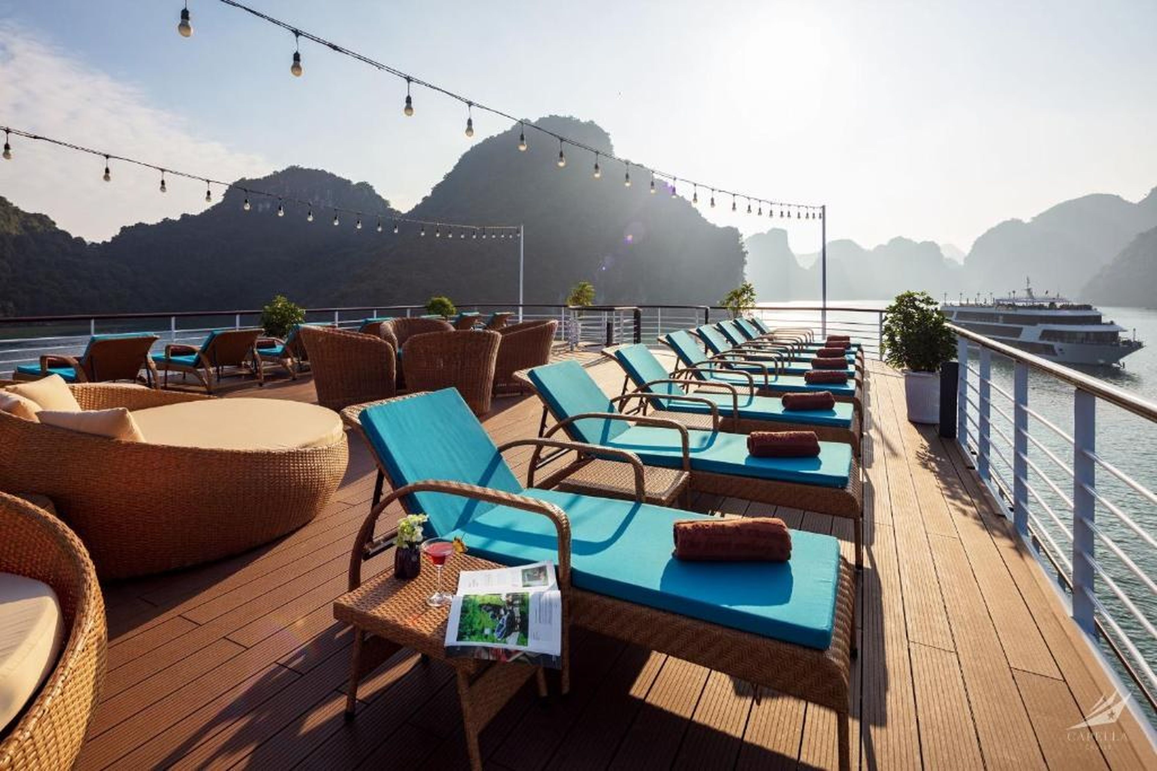 Halong CAPELLACRUISE - Member of Lyra cruise collection - Hình 45