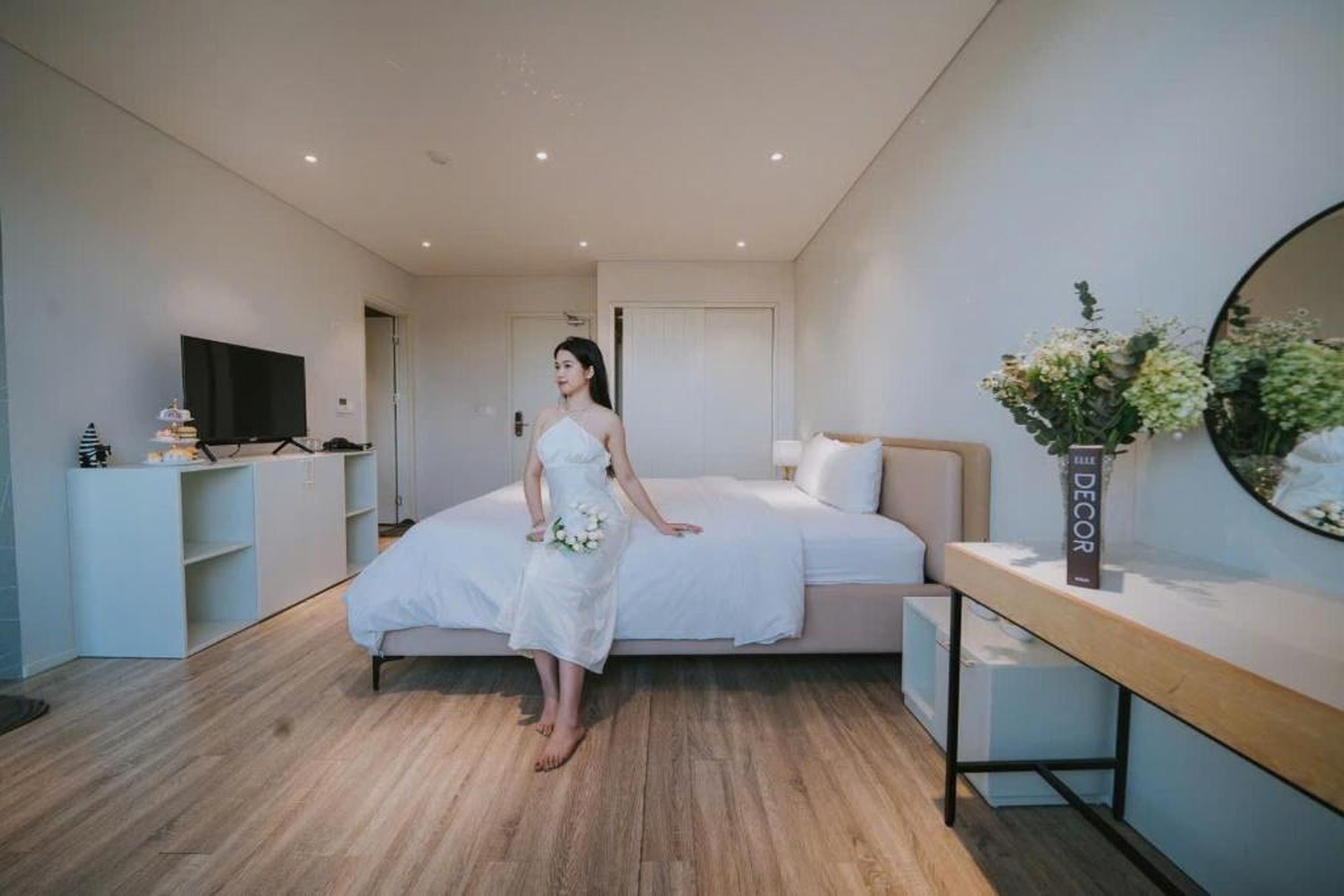 Villa 11 phòng ngủ, bể bơi riêng, phòng karaoke, Bãi Cháy, Hạ Long - Hình 8