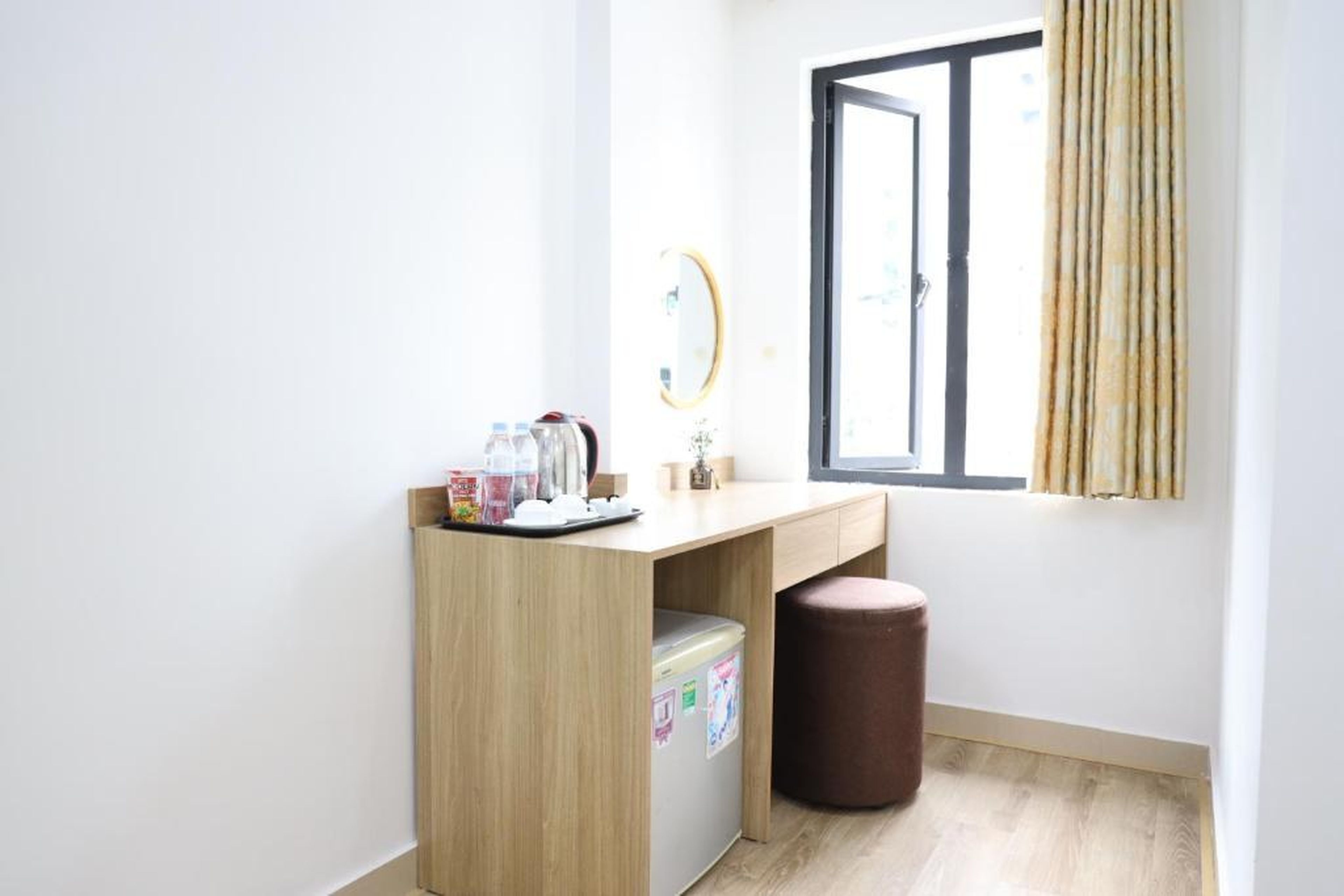 Hùng Vương Hotel Hạ Long - Hình 2
