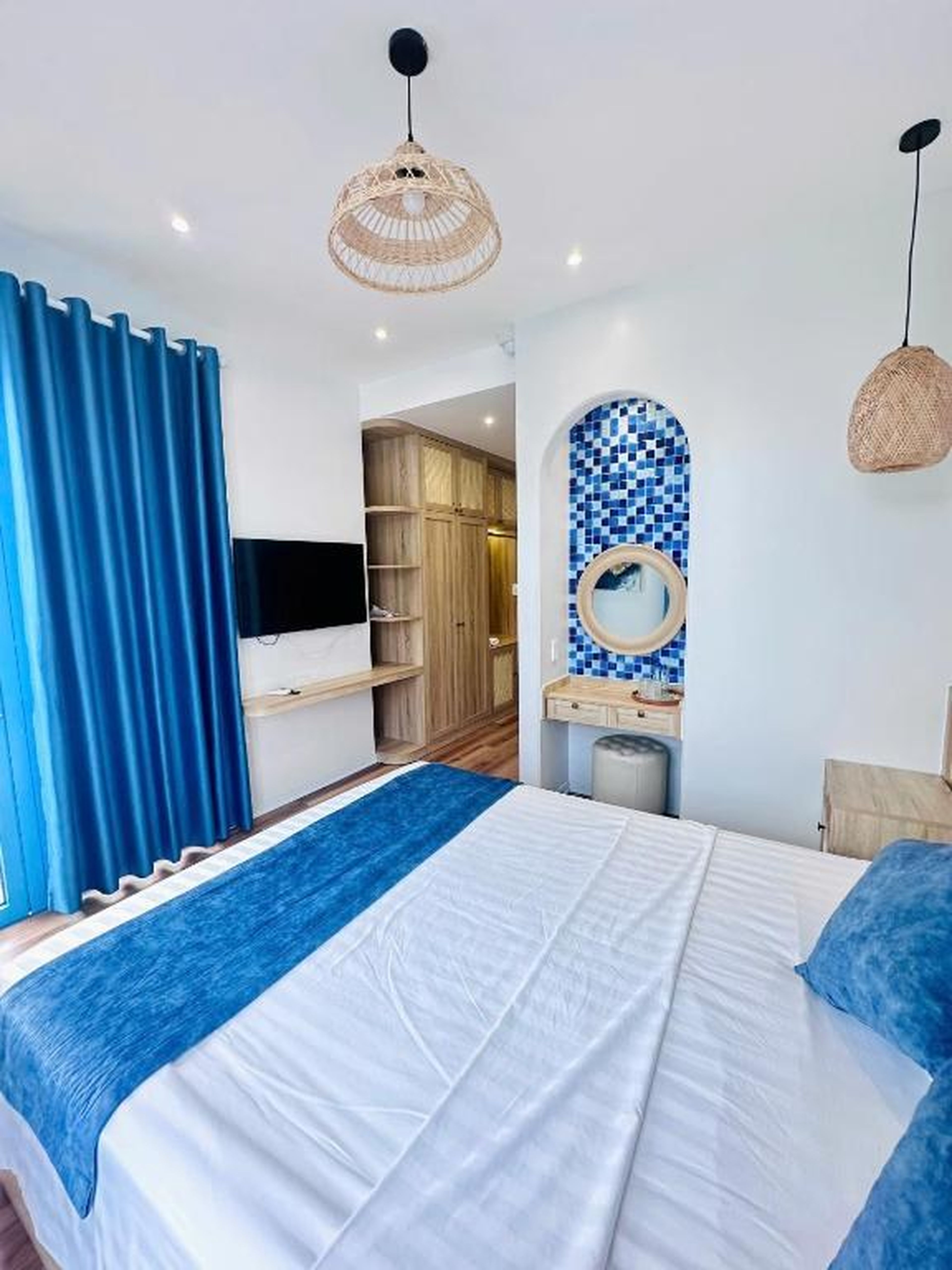Kay Villa Chính Chủ Nội Thất VIP 6PN Sát Biển - Hình 10