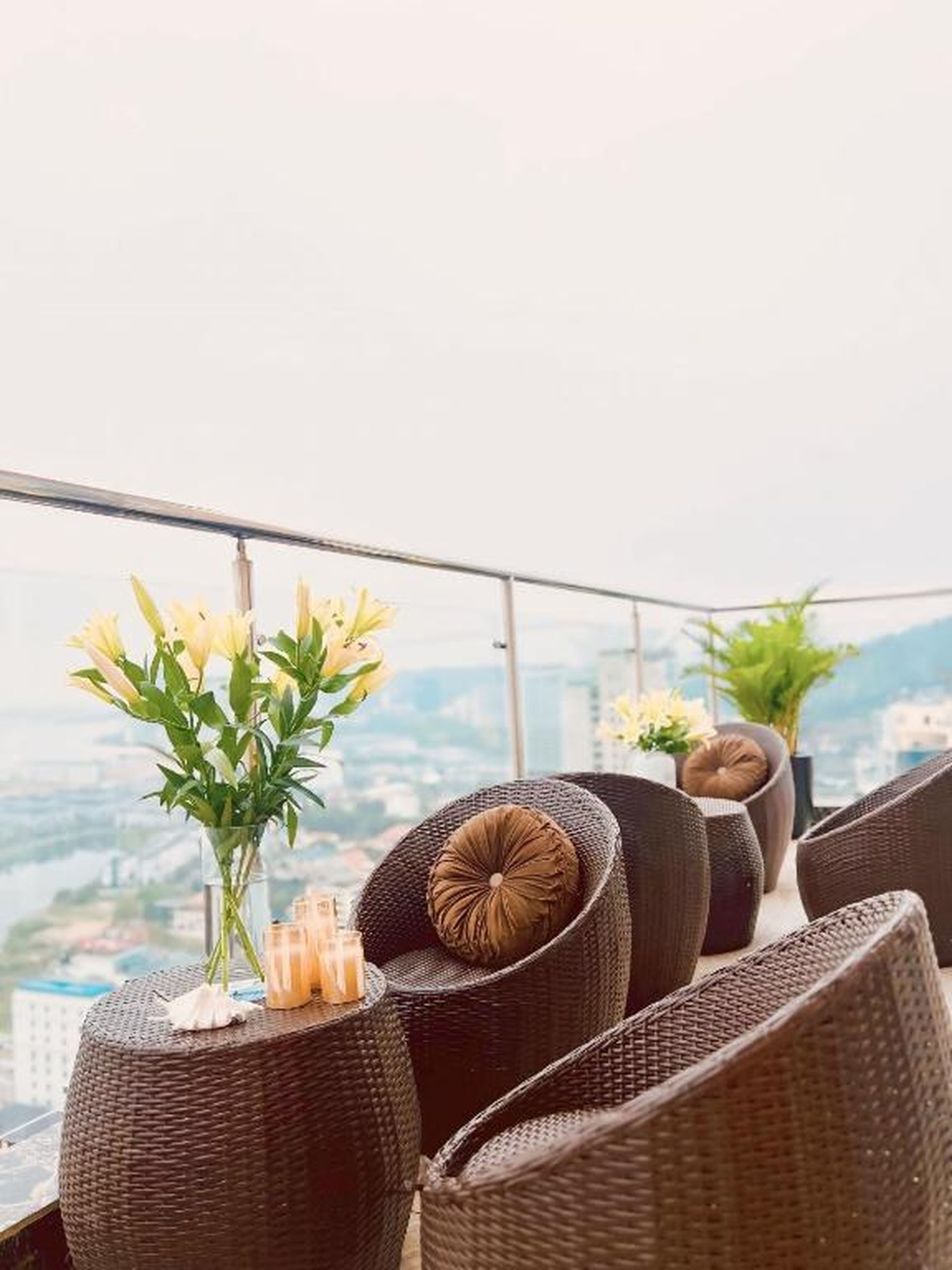 Homestay Ha Long luxury (sea ​​view) - Hình 12
