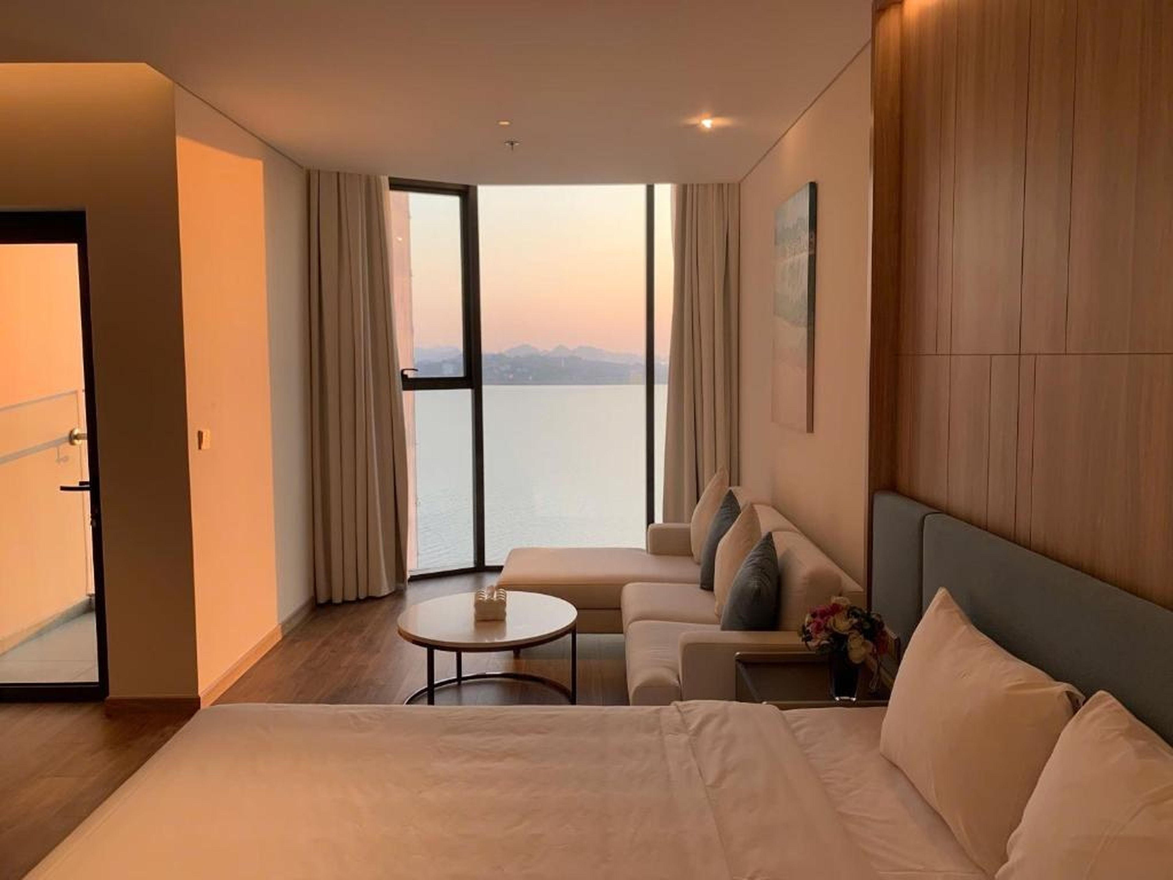 Home by the sea Ha Long bay - Hình 45