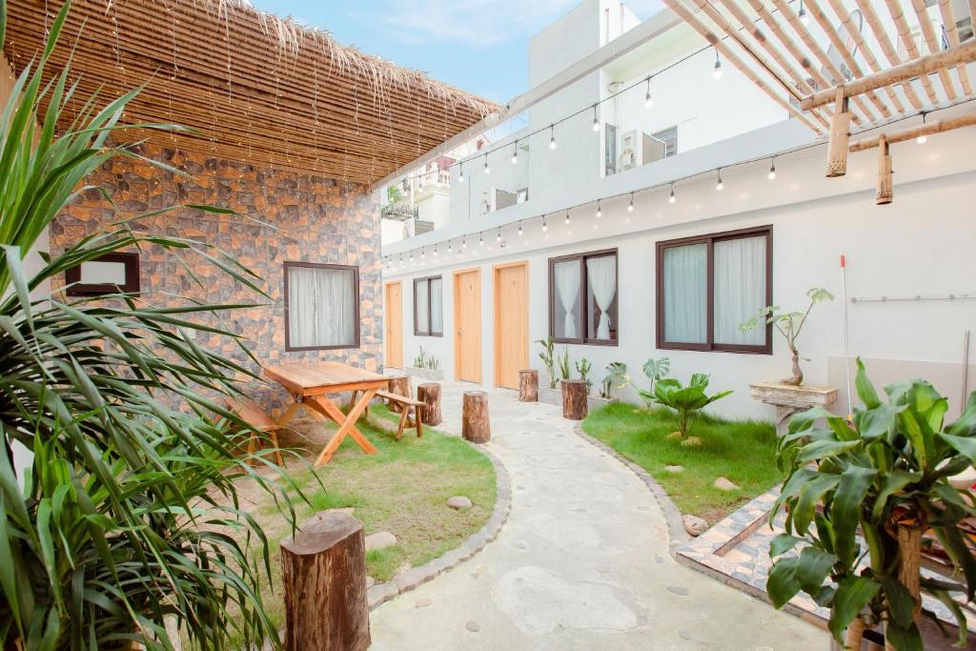 Nhà Mình Homestay Double - Hình 4