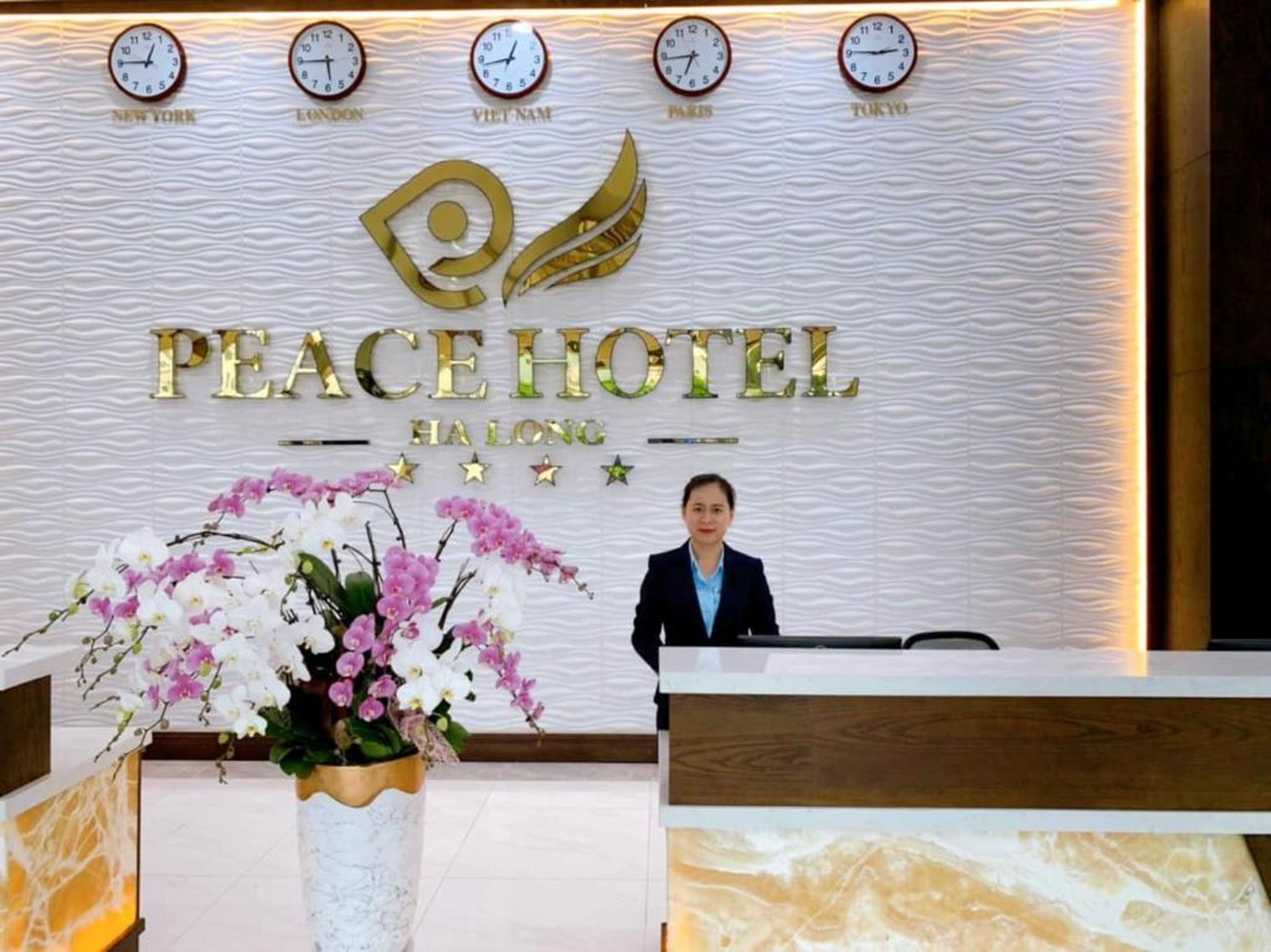 Peace Hotel Hạ Long - Hình 7