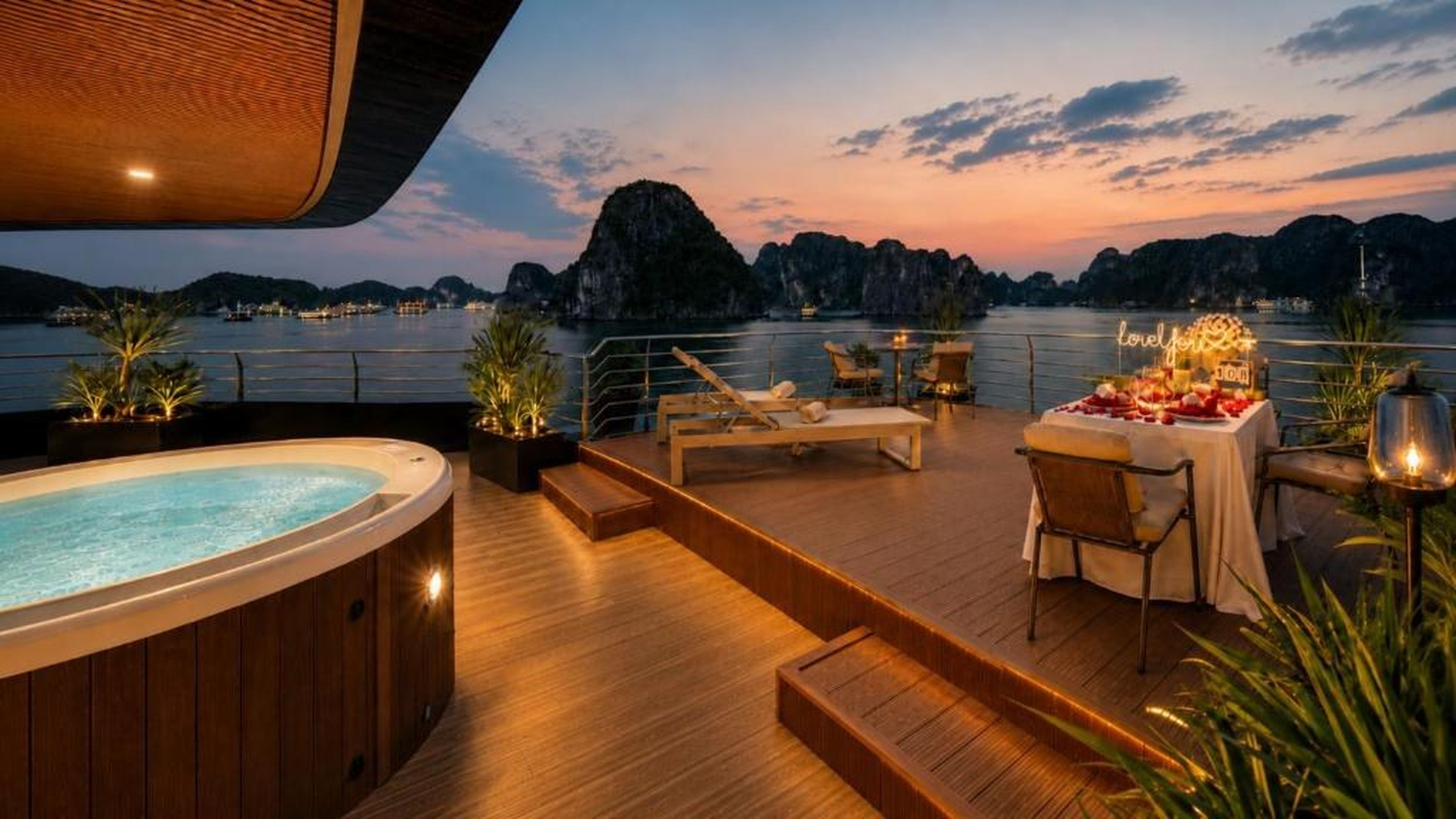 Calista Cruise - A Ha Long Bay Spectacle - Hình 24