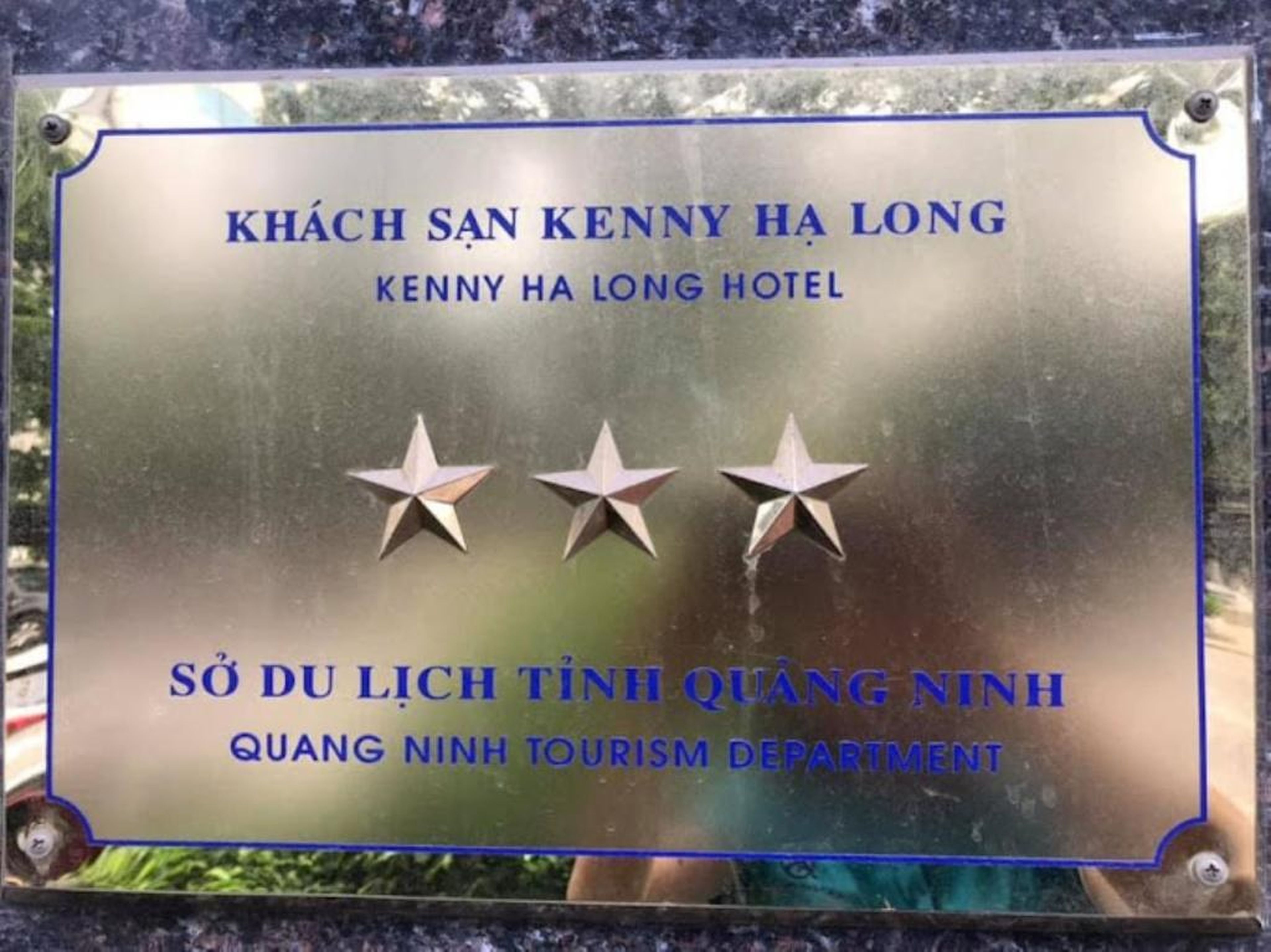 Kenny Hotel Ha Long - Hình 31