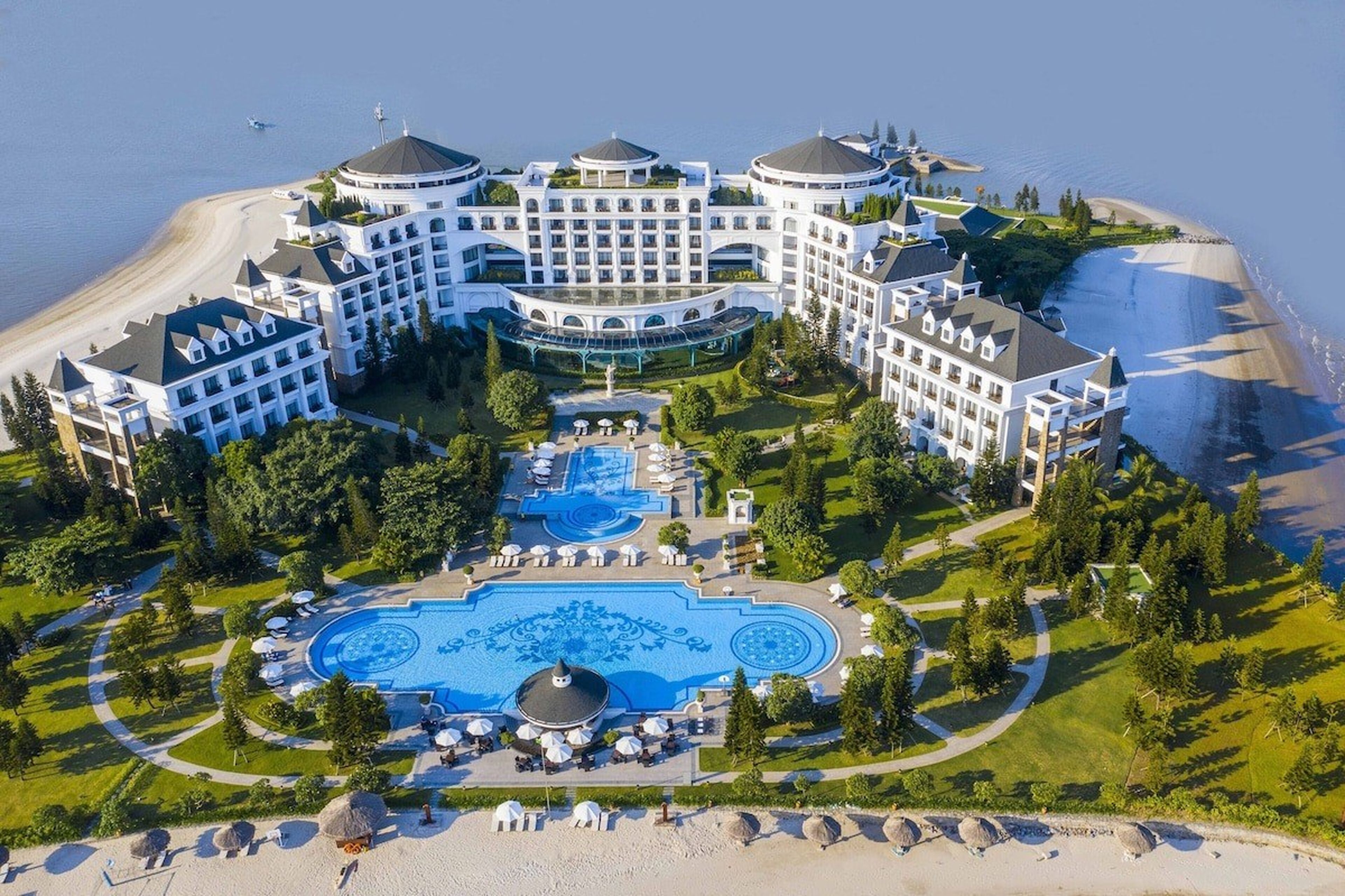 Top 8 khách sạn – khu resort Hạ Long cao cấp ở Bãi Cháy cho kỳ nghỉ bên vịnh thiên đường - Hình 6