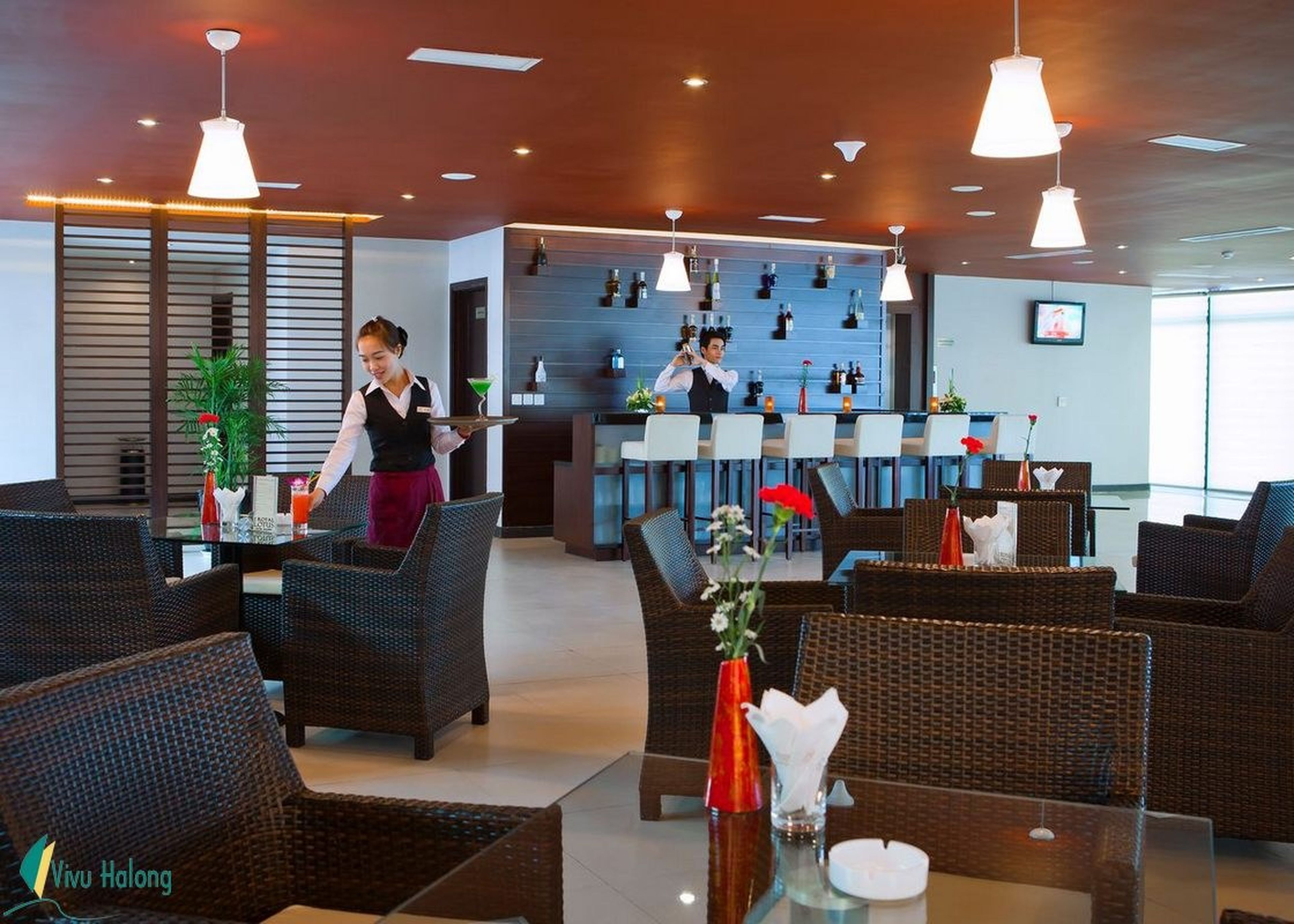 Top 8 Cafés in Ha Long with Stunning Instagrammable Corners - Hình 2
