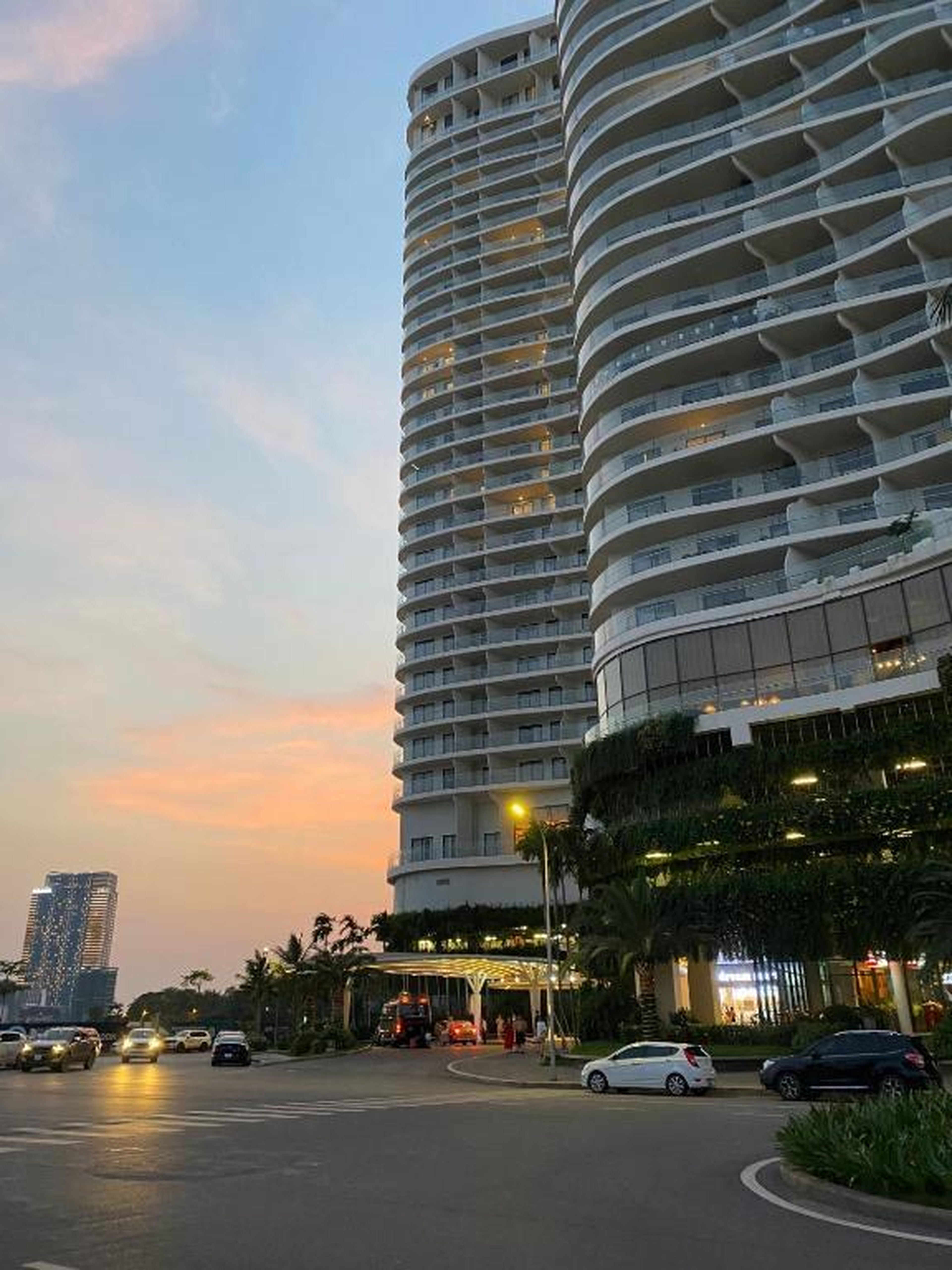 Paradis Homestay Marina Ha Long - Hình 30