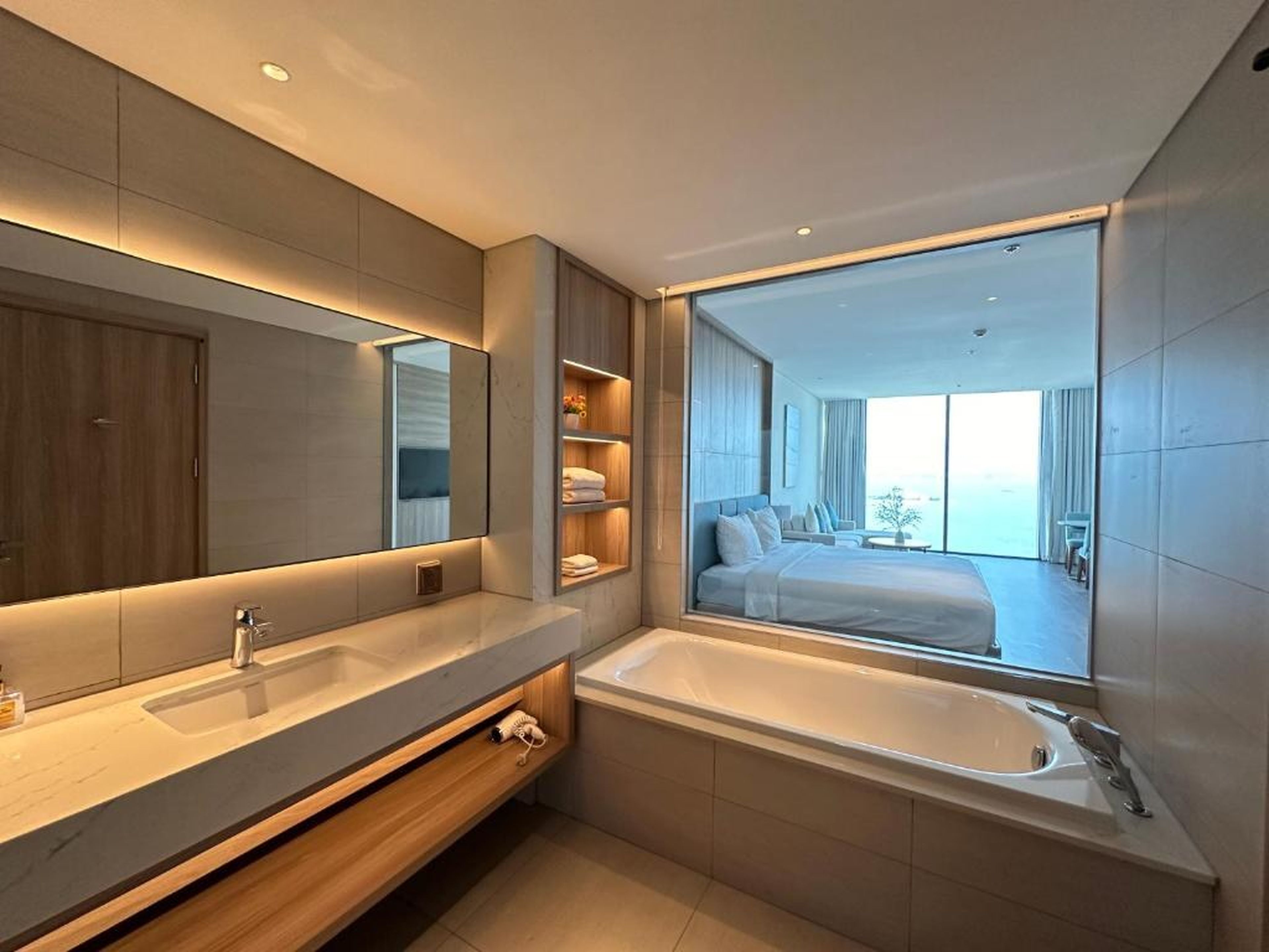 Lumi Apartment Alacate Hạ Long - Hình 15