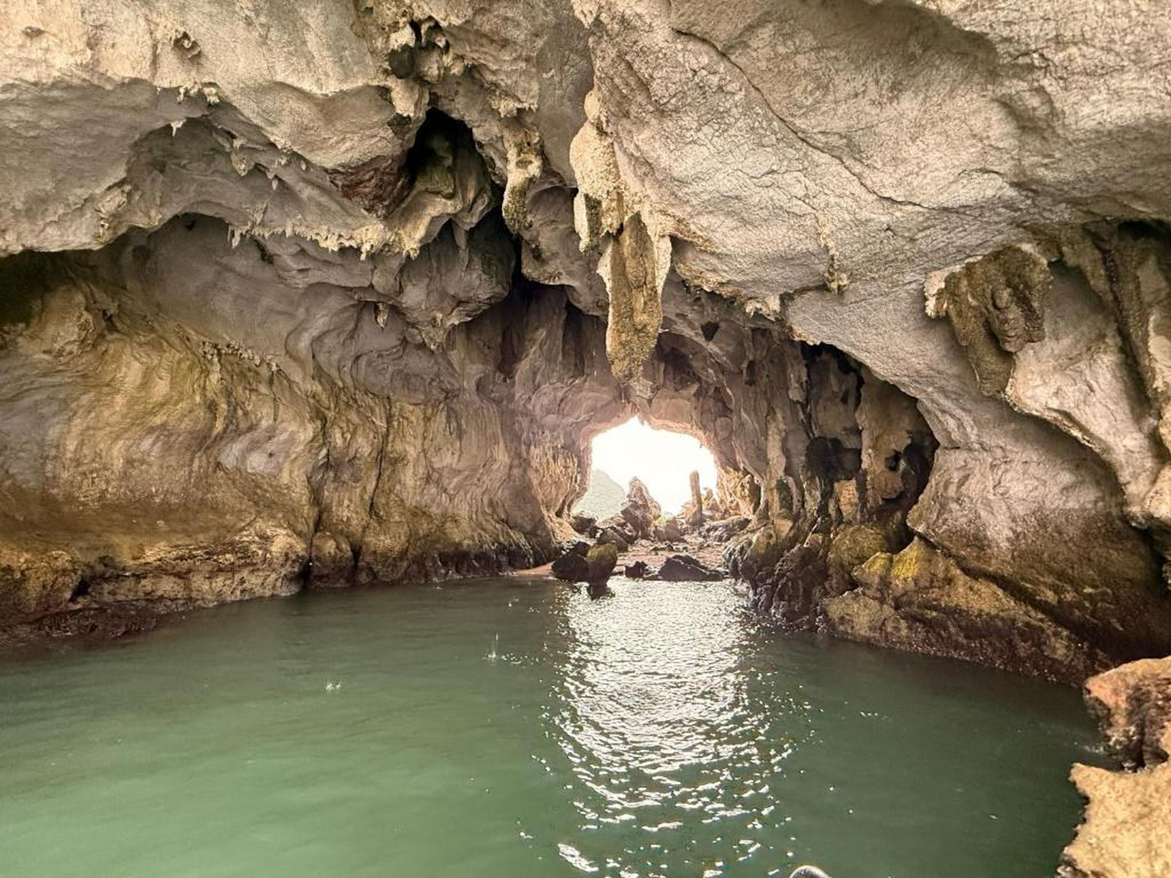 Oris Cruises Ha Long - Bai Tu Long Private Journeys - Hình 37