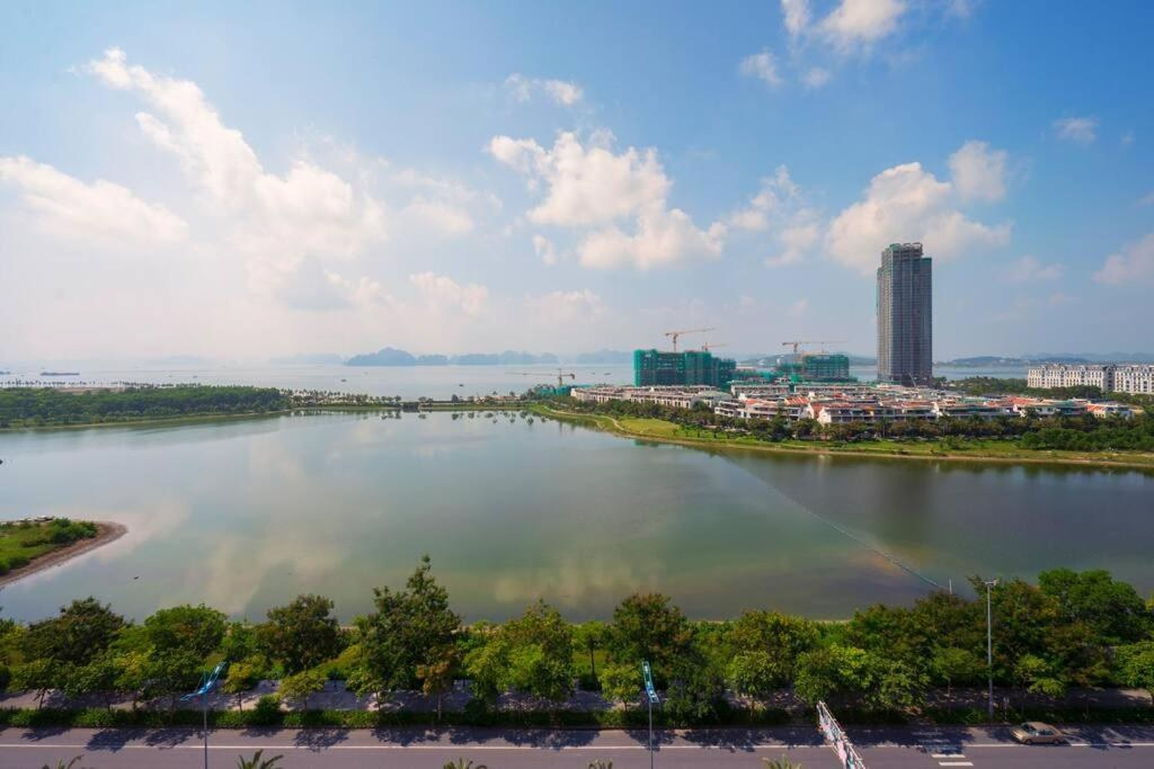 *Ha Long Homestay @ Ha Long Bay View-3 BR - Hình 7