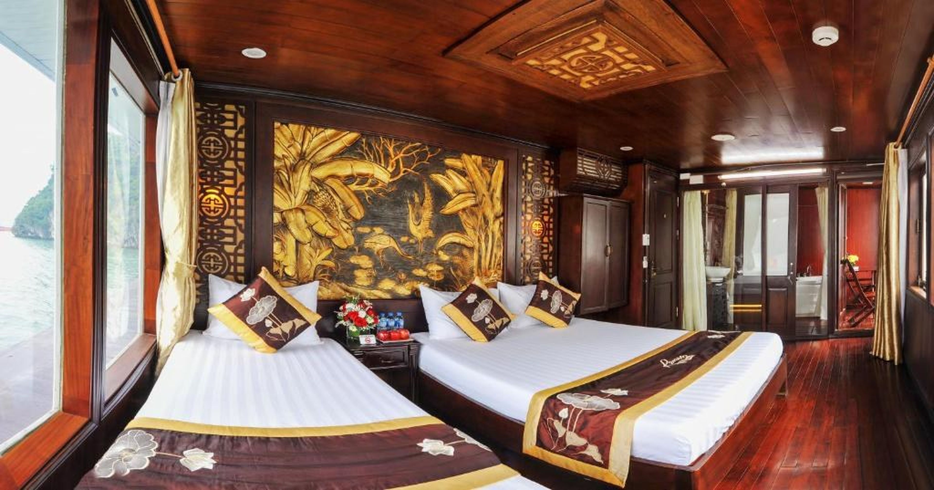Renea Cruises Halong - Hình 36