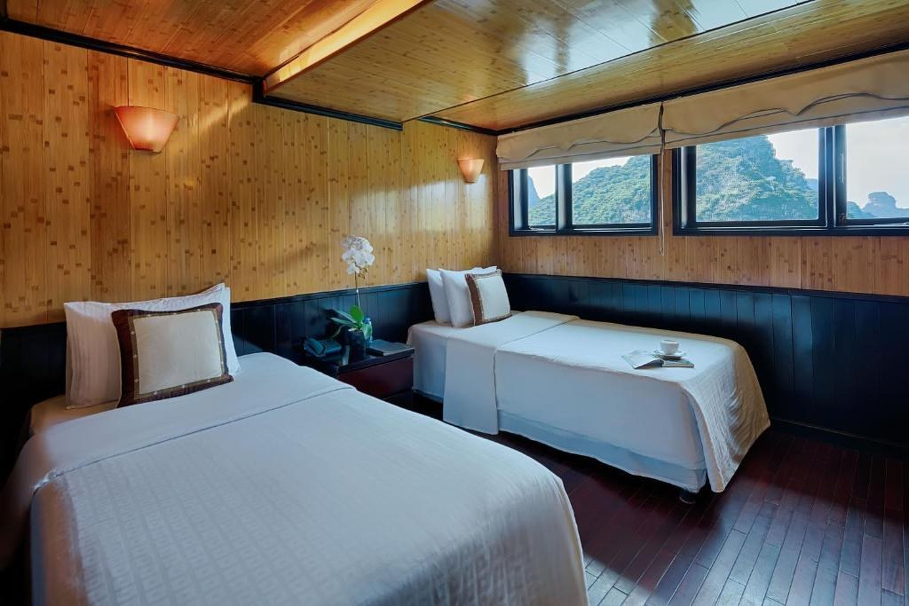 Syrena Cruises - Hình 35