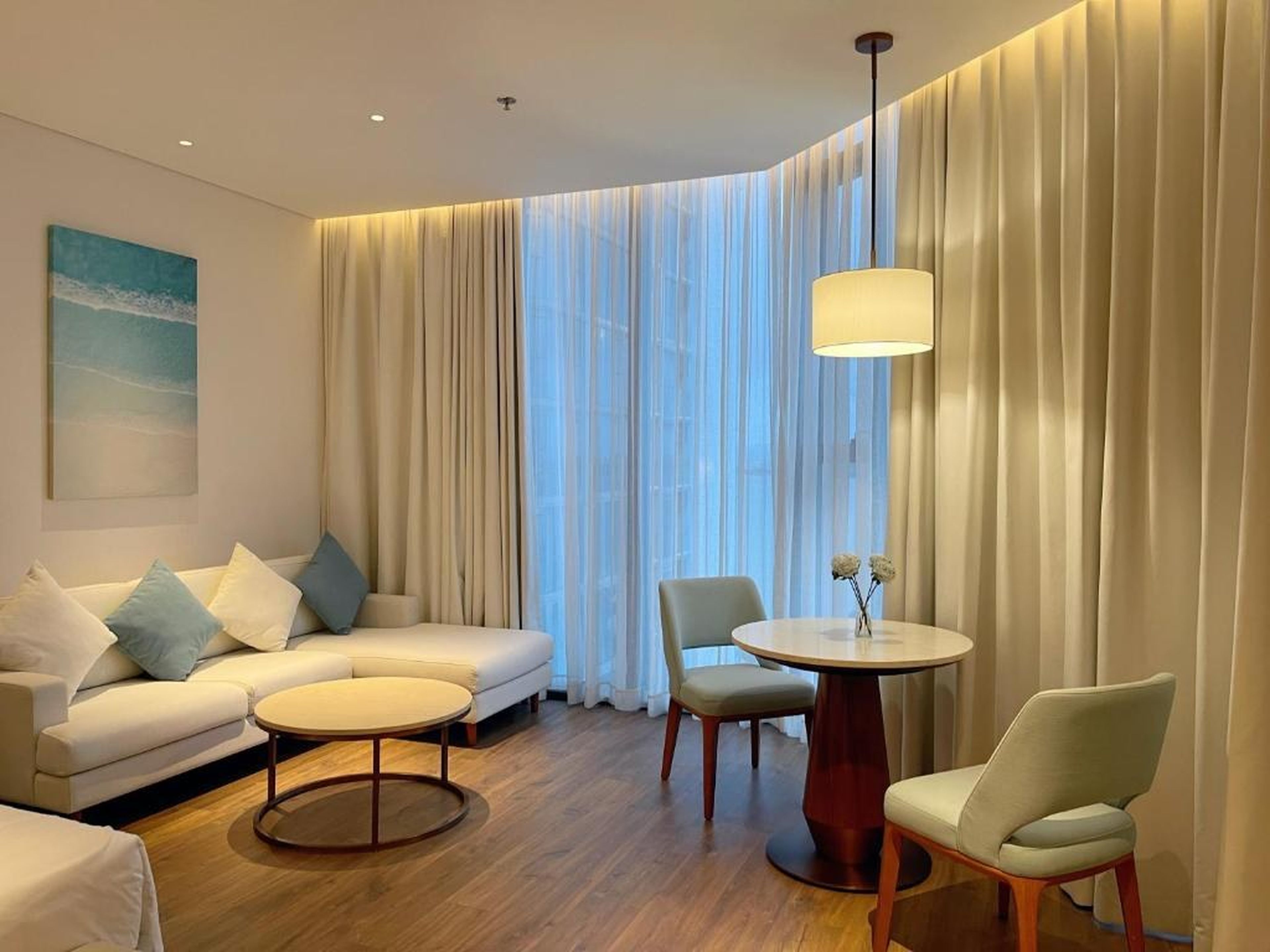 A La Carte Ha Long Bay Residence - Hình 24