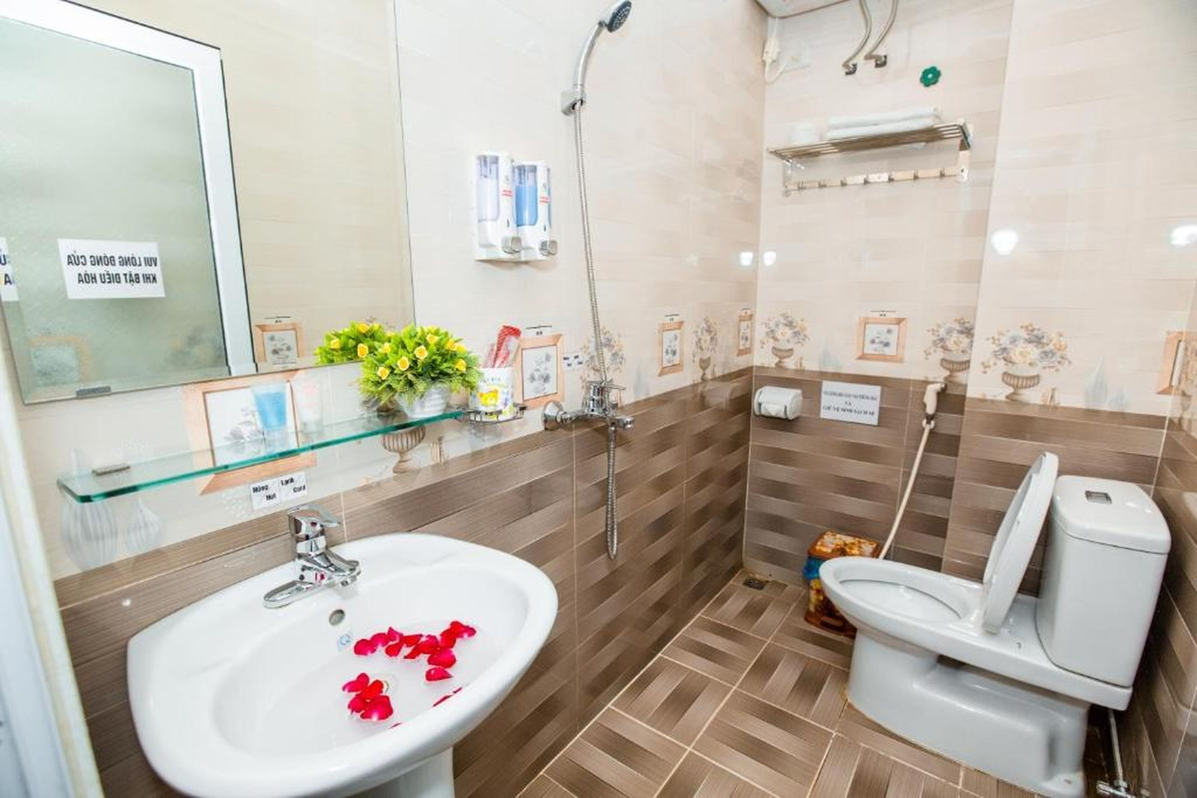 Dang Quang Guesthouse - Hình 22