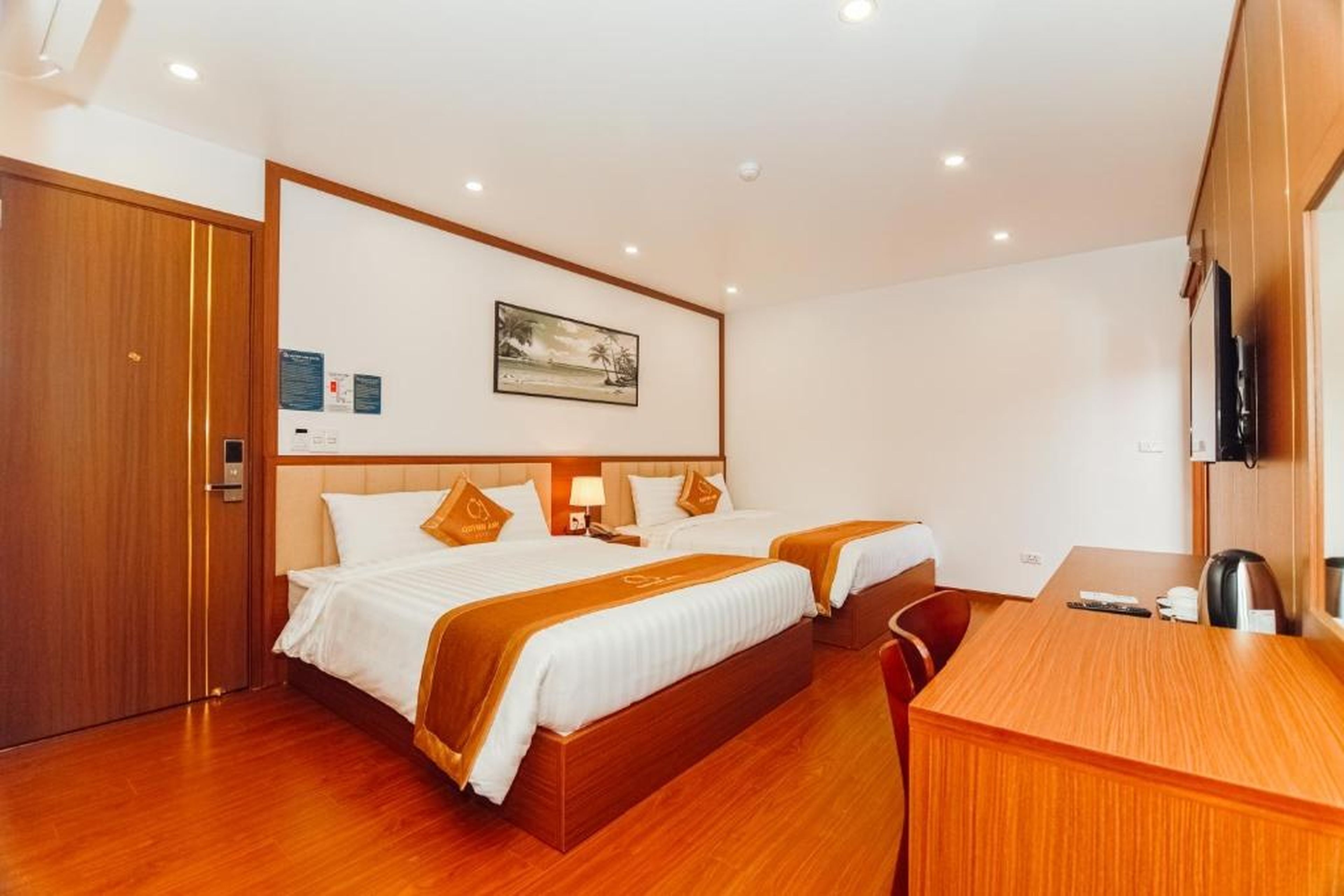 Quỳnh Anh Hotel Hạ Long - Hình 26