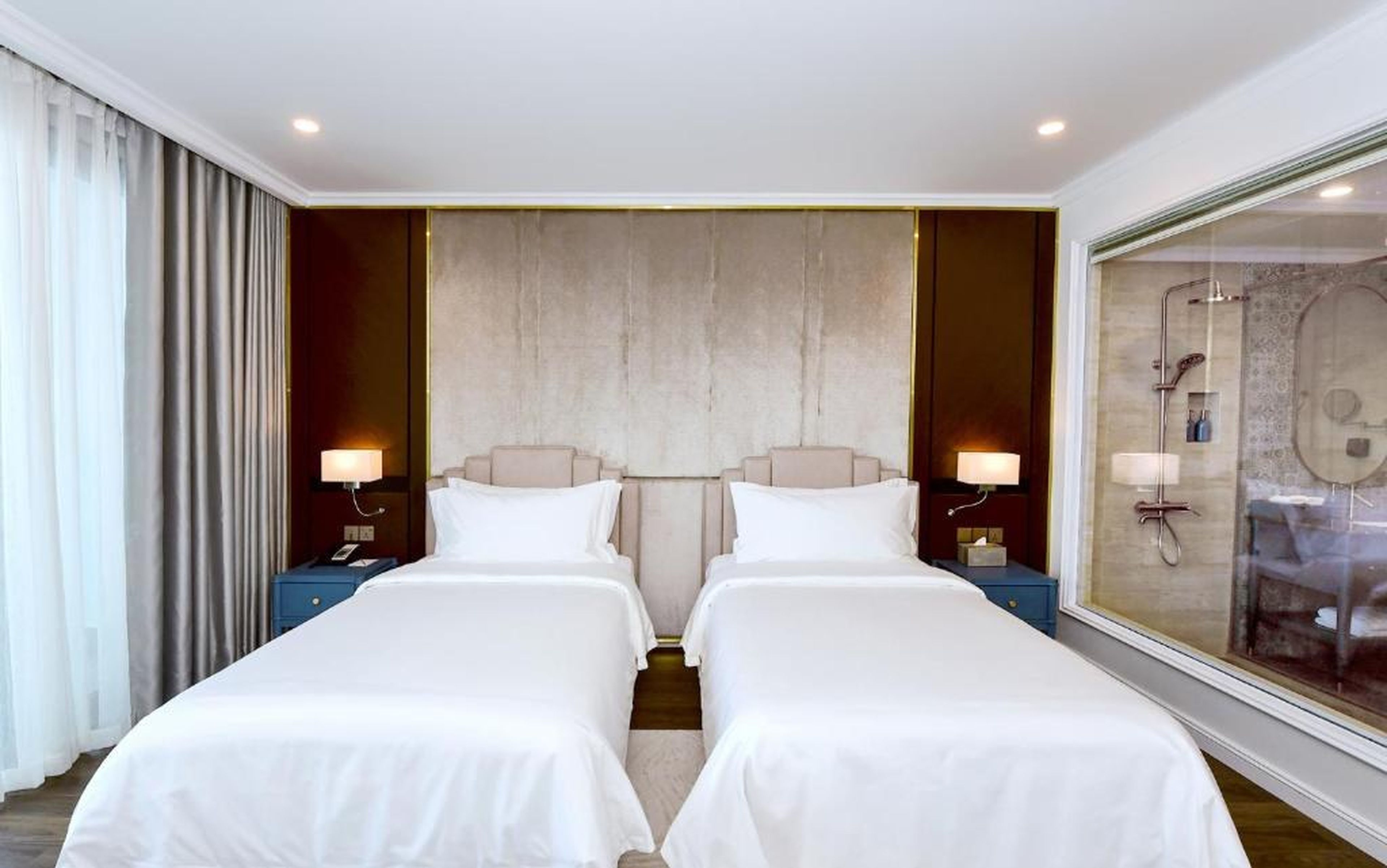 Centara Hotel & Residences Van Don - Hình 10