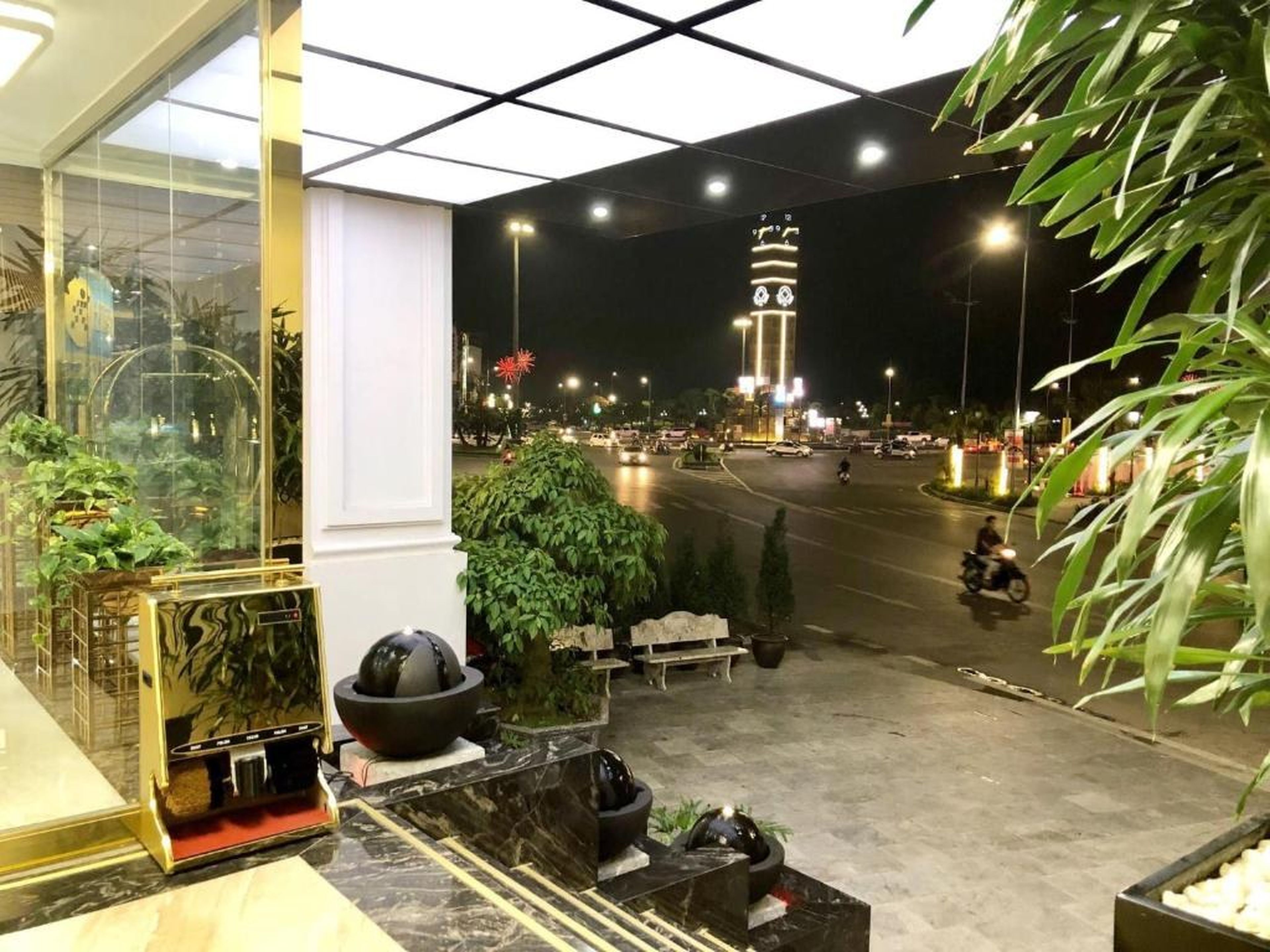 Diamond Luxury Hotel - Hình 10
