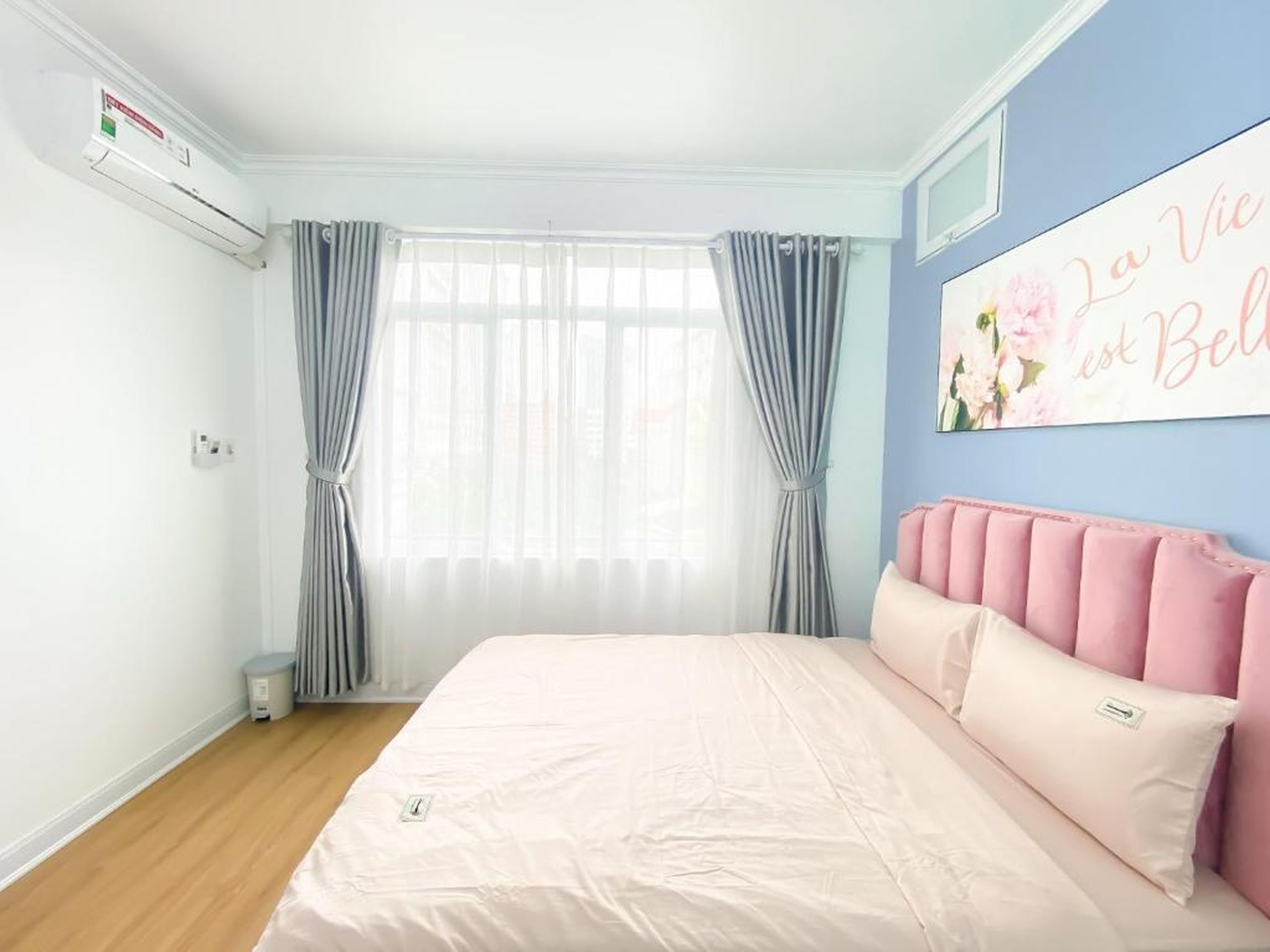 Nắng House - Ngôi Nhà 5 Phòng Ngủ cách công viên Sun World 500m - Hình 37