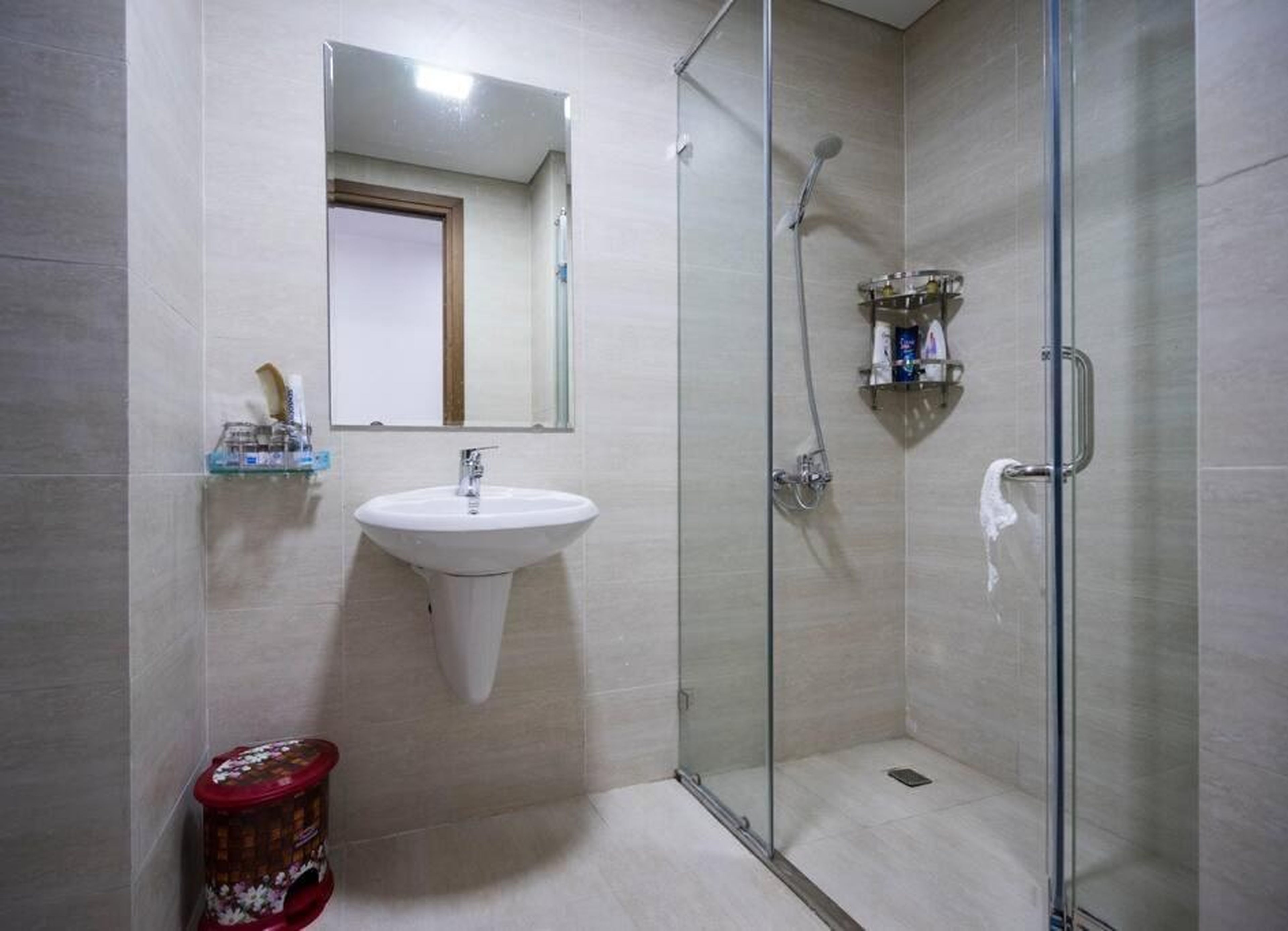 *Ha Long Homestay @ Sunrise Apartment- 4 BR - Hình 8