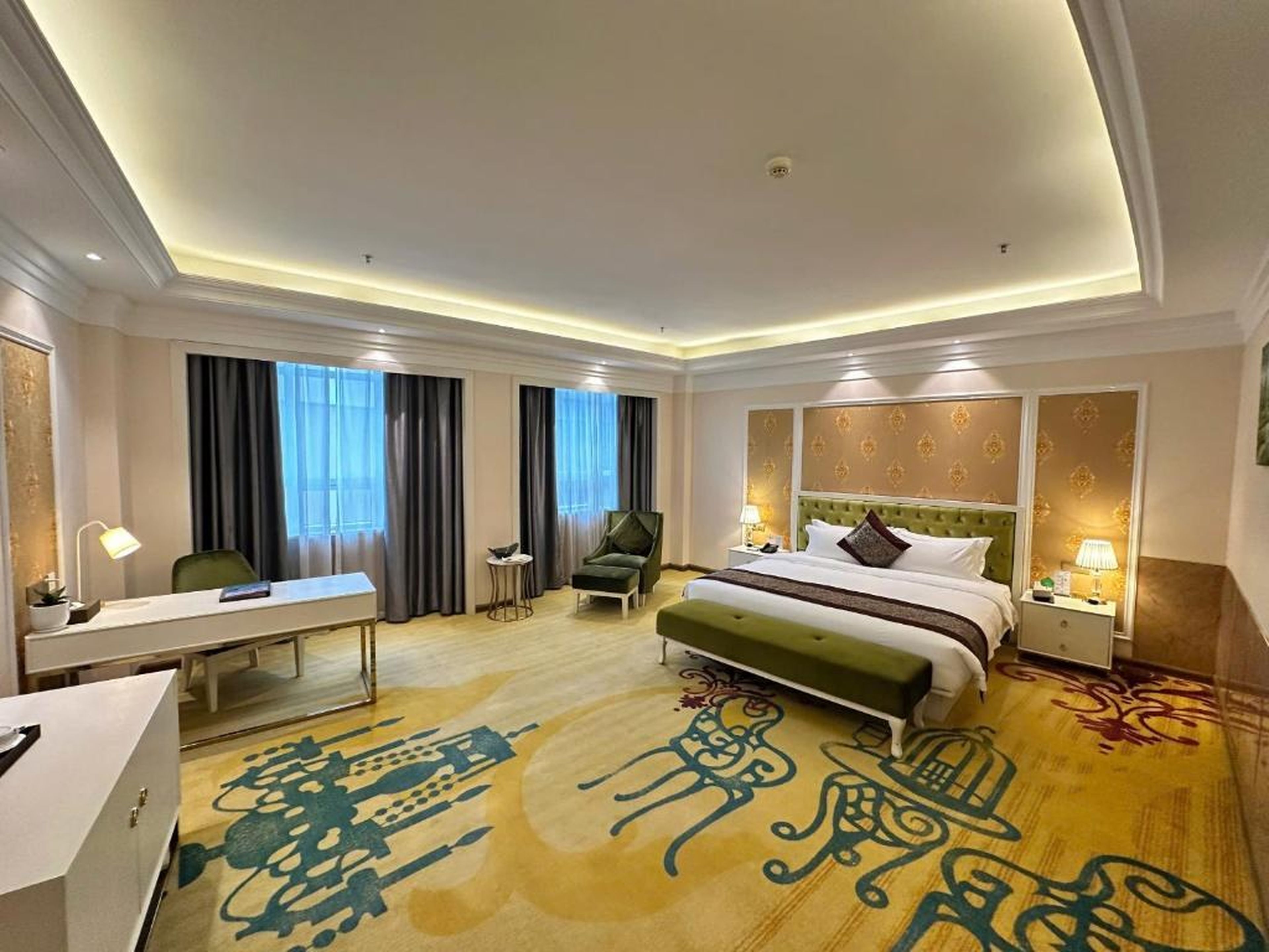 Hồng Vận Grand Hotel Móng cái - Hình 8