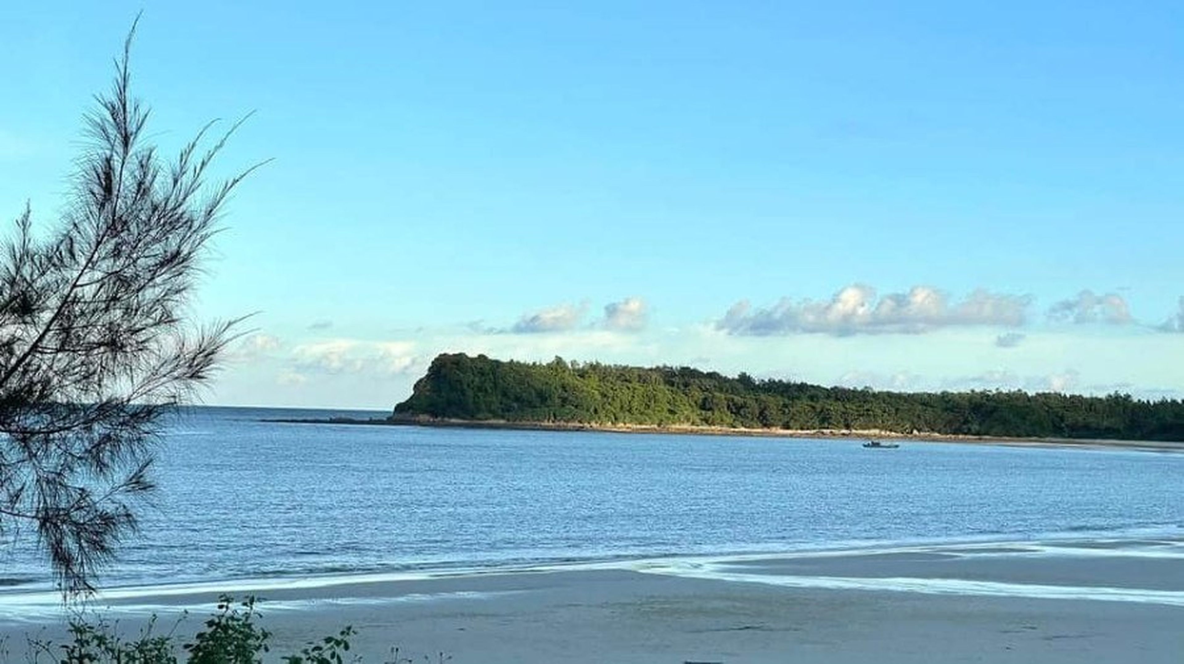 Khám phá Đảo Minh Châu, tận hưởng sắc thu lãng mạn của vùng biển Vân Đồn - Hình 2
