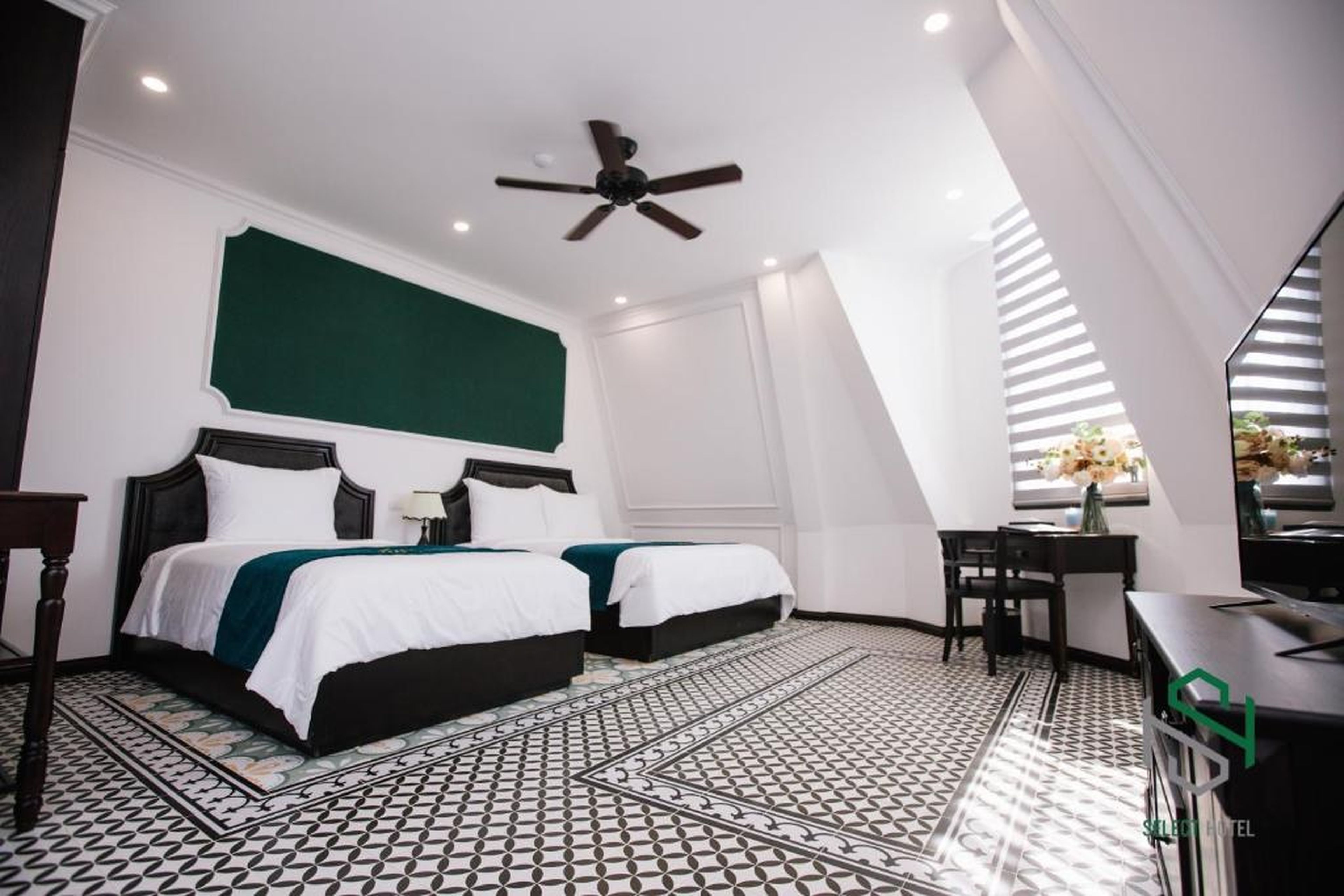 Selecthotel Hạ Long - Hình 35