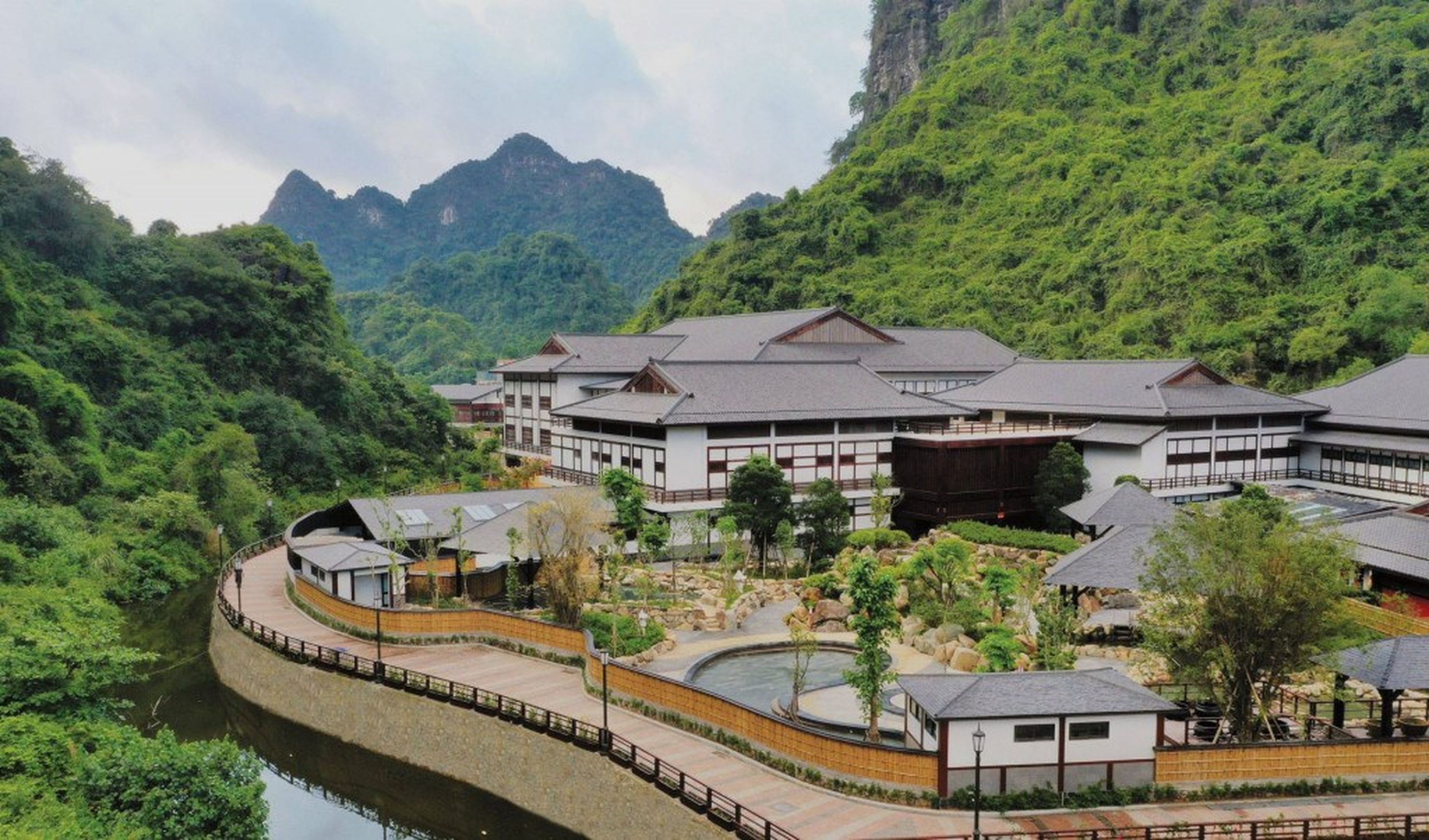 Yoko Onsen Quang Hanh – Không gian thư giãn chuẩn onsen Nhật ở vùng mỏ Cẩm Phả - Hình 2