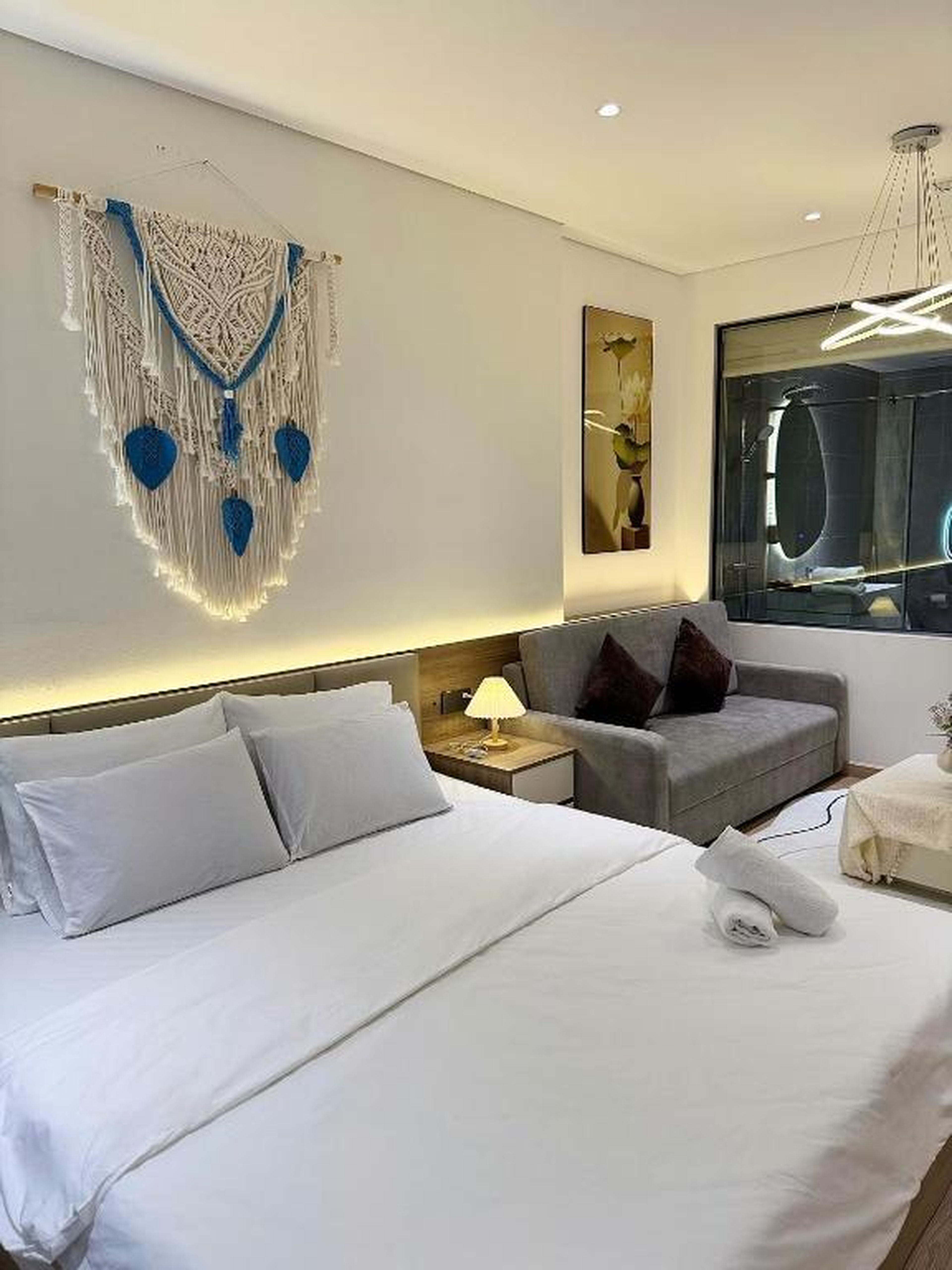 Kay Homestay 2112A Holiday Hạ Long View Biển Ngắm Pháo Hoa Nội Thất Cao Cấp - Hình 4