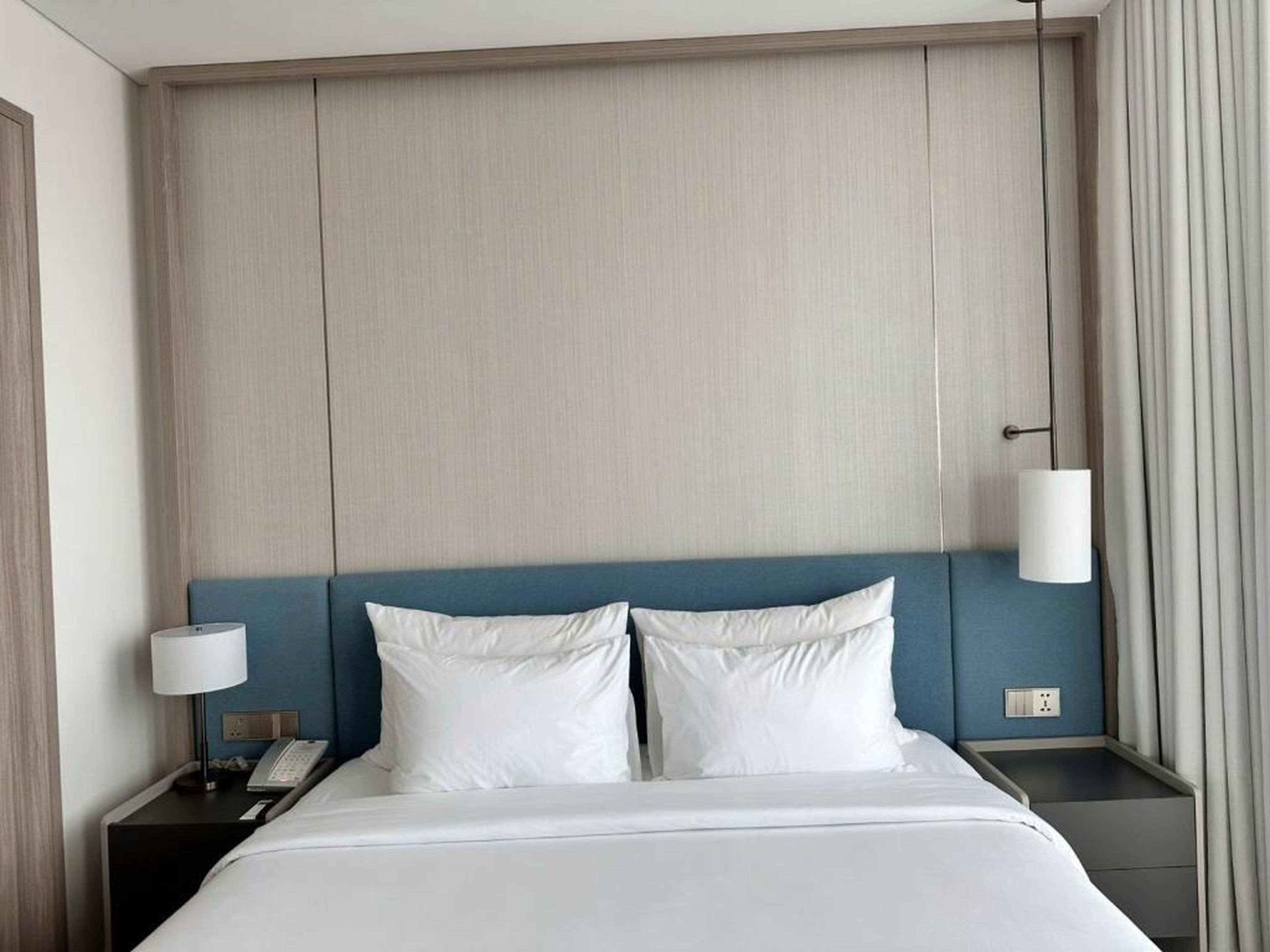 A La Carte Ha Long Bay - Sea View Apartment - Hình 22