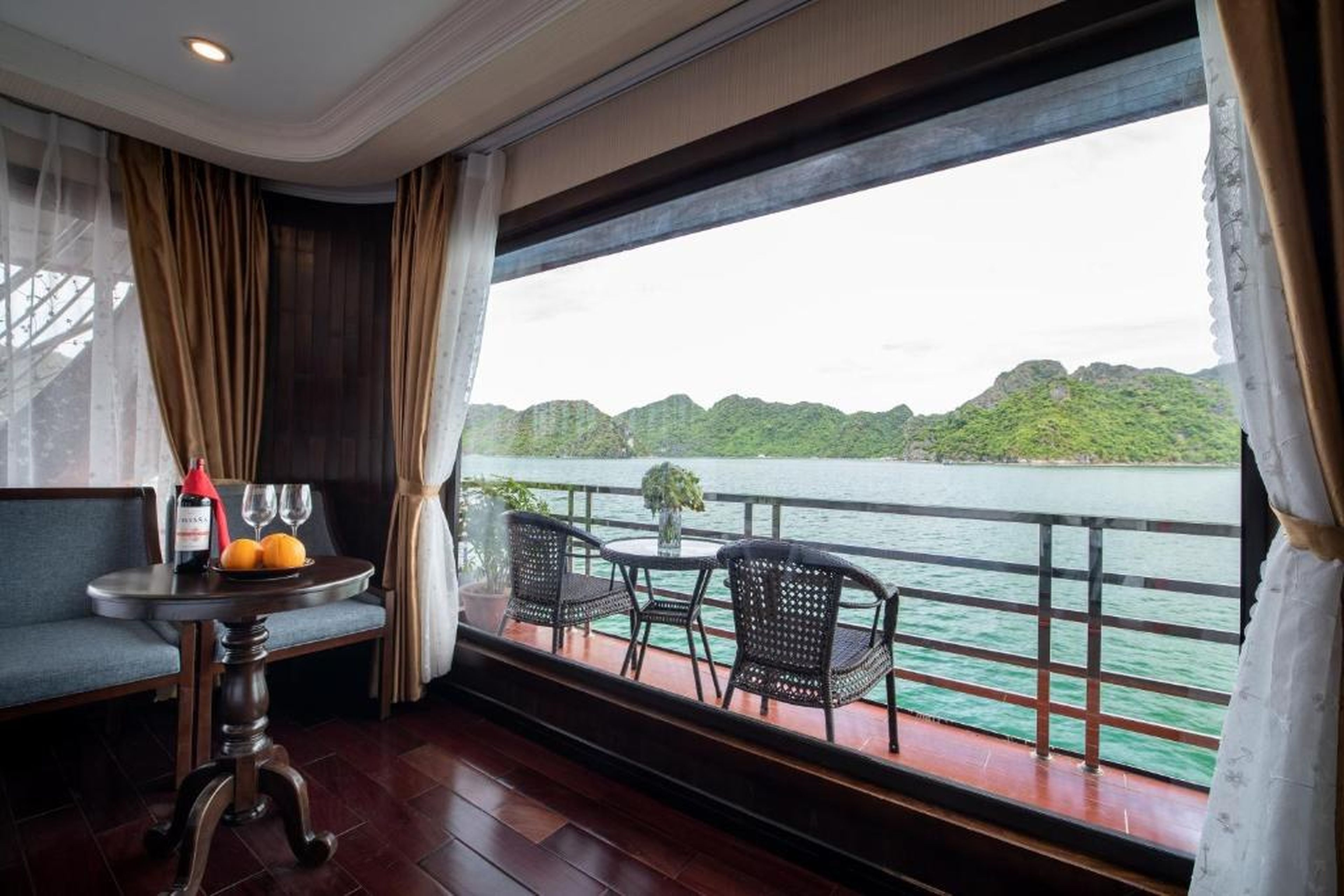 La Pandora Cruises - Hình 41