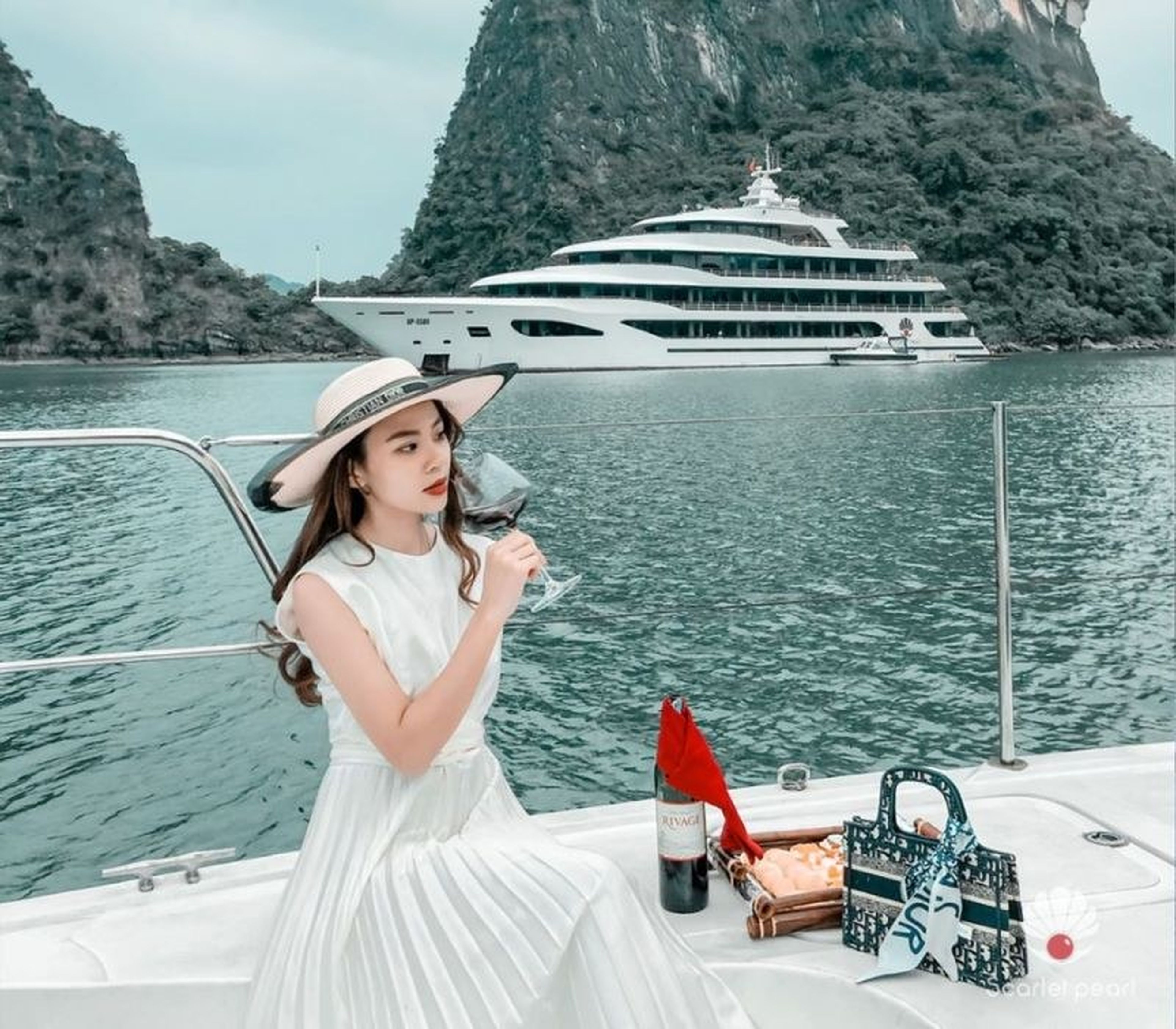 Du lịch Hạ Long tháng 8 có gì? Kinh nghiệm khám phá trọn vẹn từ A - Z - Hình 6