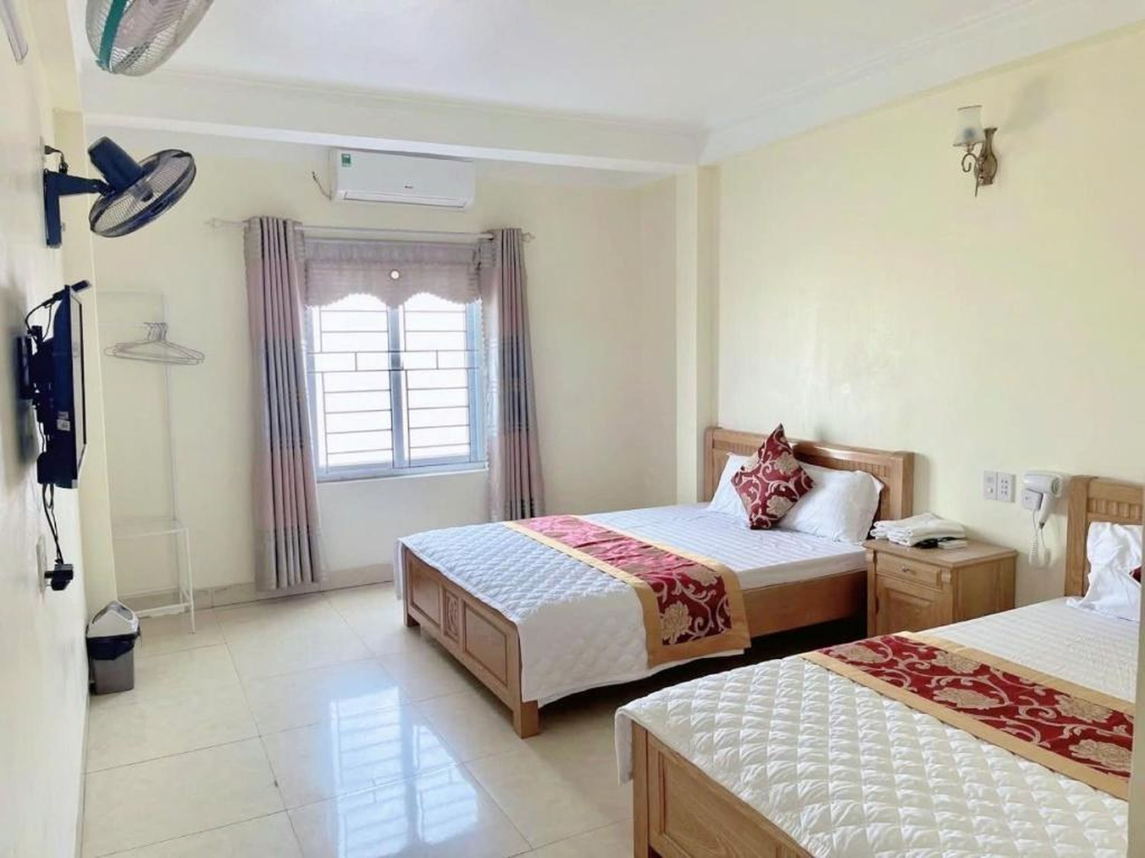Nhà nghỉ Kim Kiều Quan Lạn - Hình 6