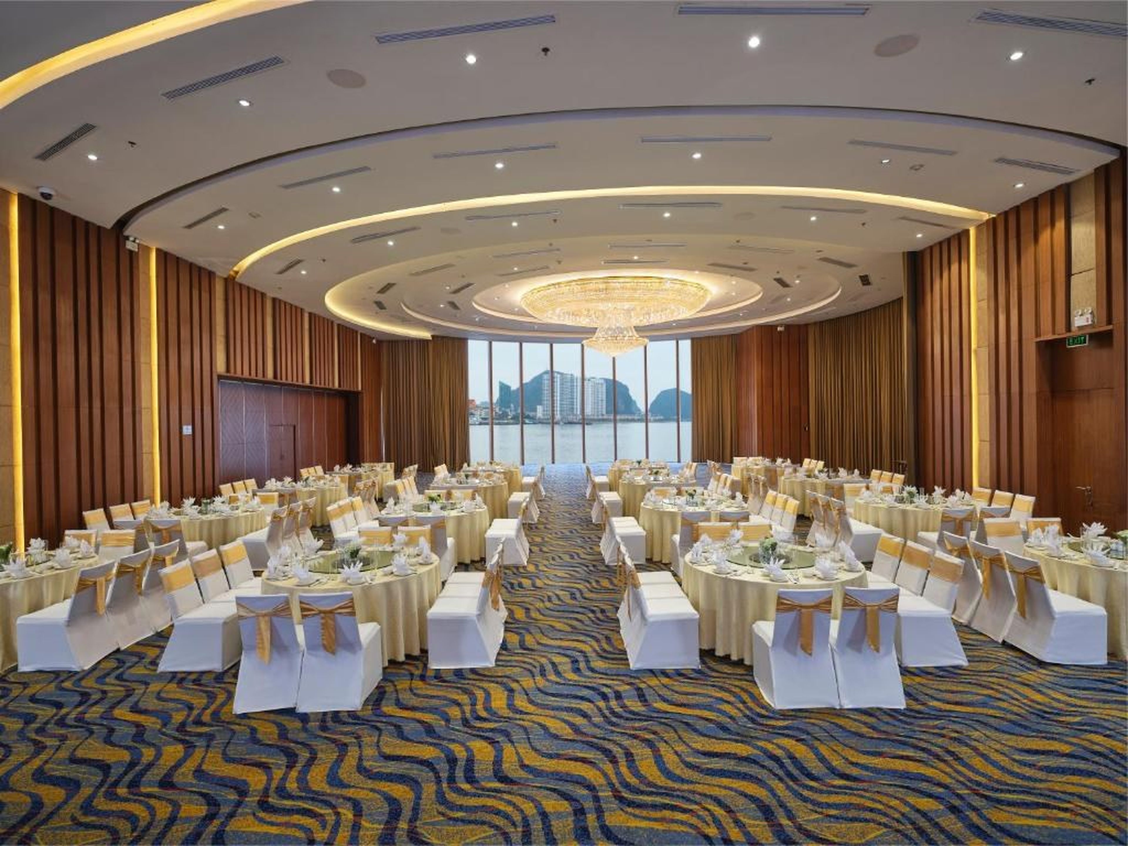 Wyndham Legend Halong - Hình 7