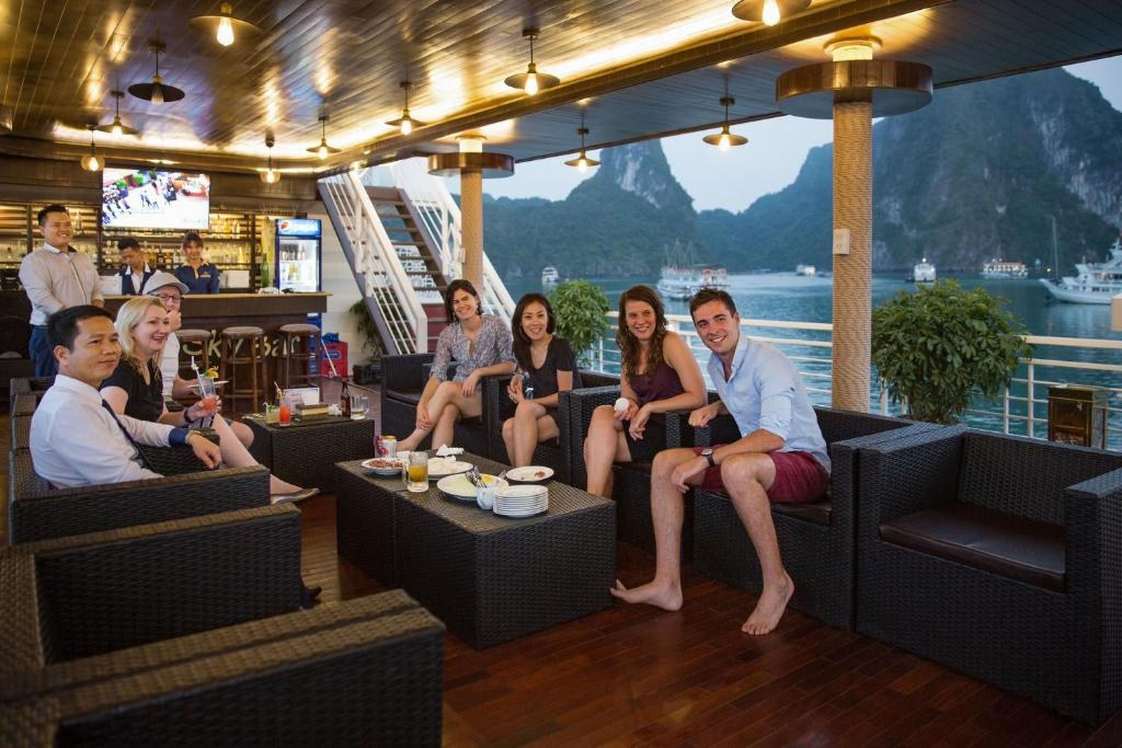 Alisa Cruise Halong - Hình 33