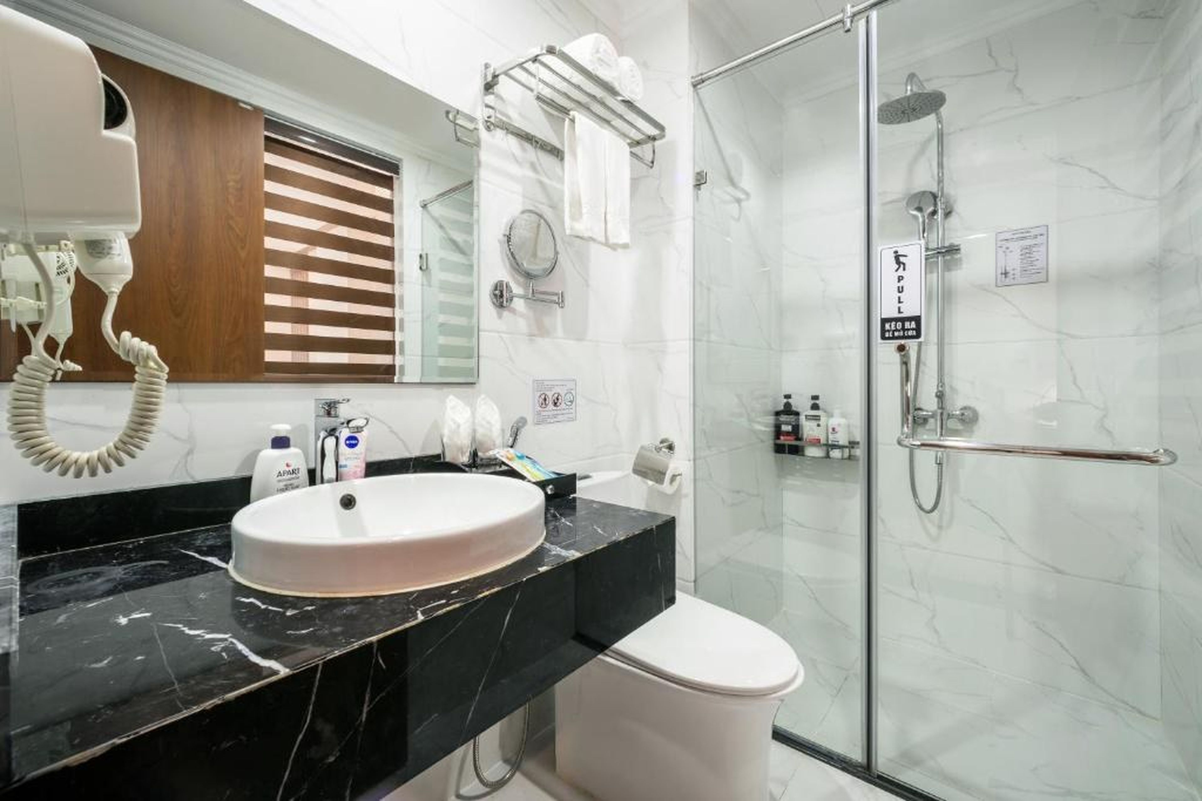 A25 Premium Hotel - Bãi Cháy Hạ Long - Hình 28