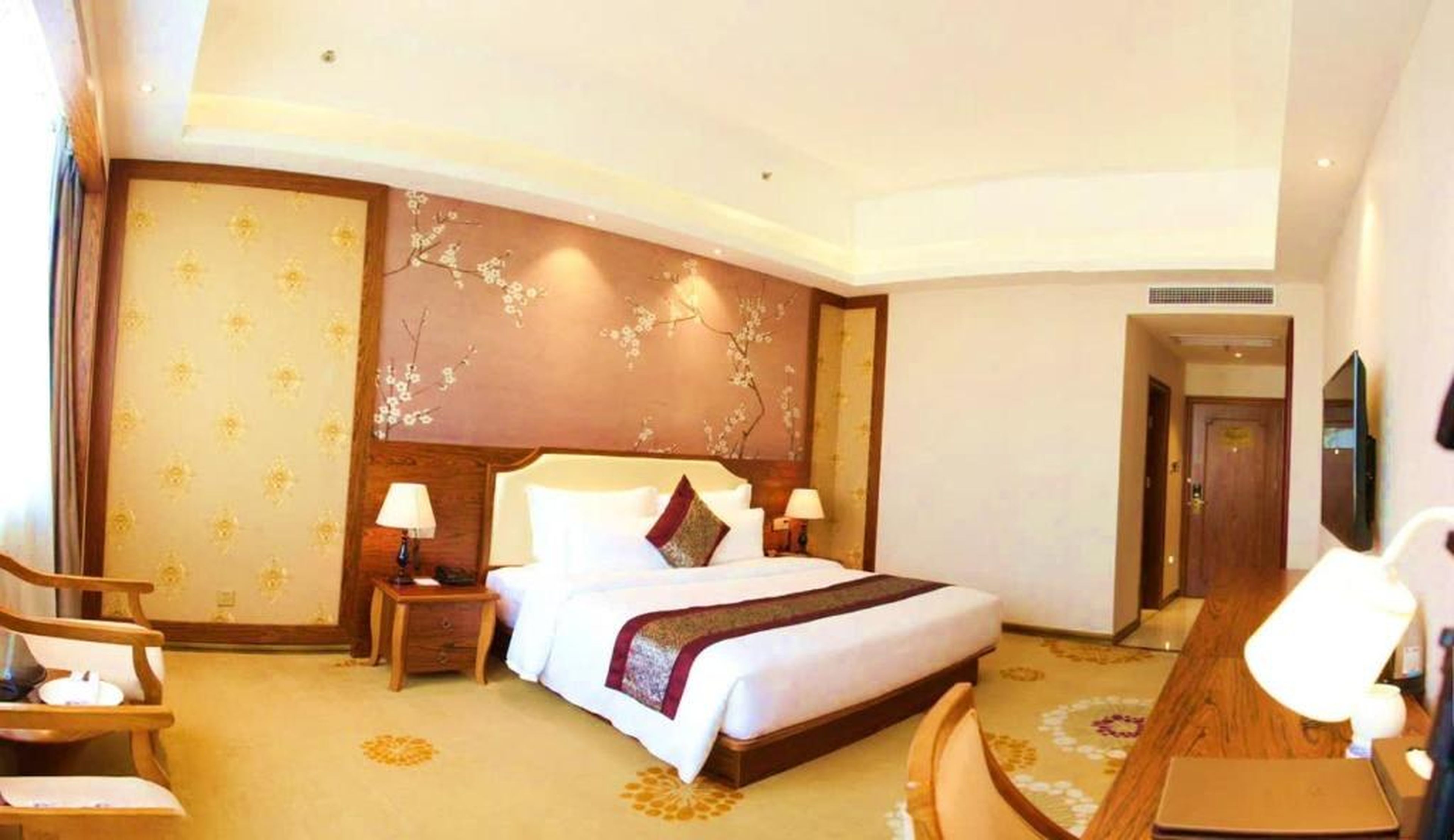 Hồng Vận Grand Hotel Móng cái - Hình 49