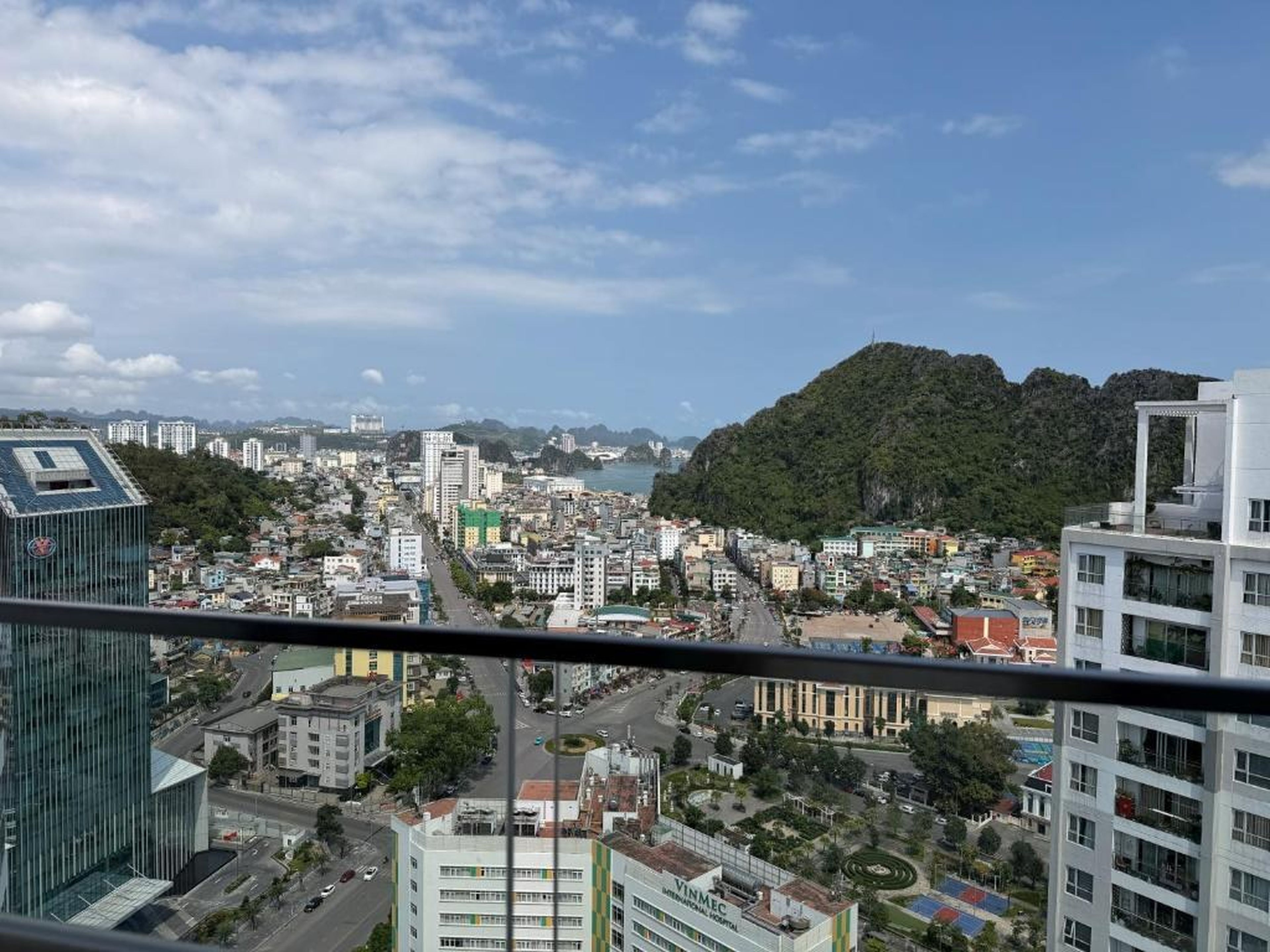 Homestay Sapphire S2 Ha Long - Sea View - Hình 33