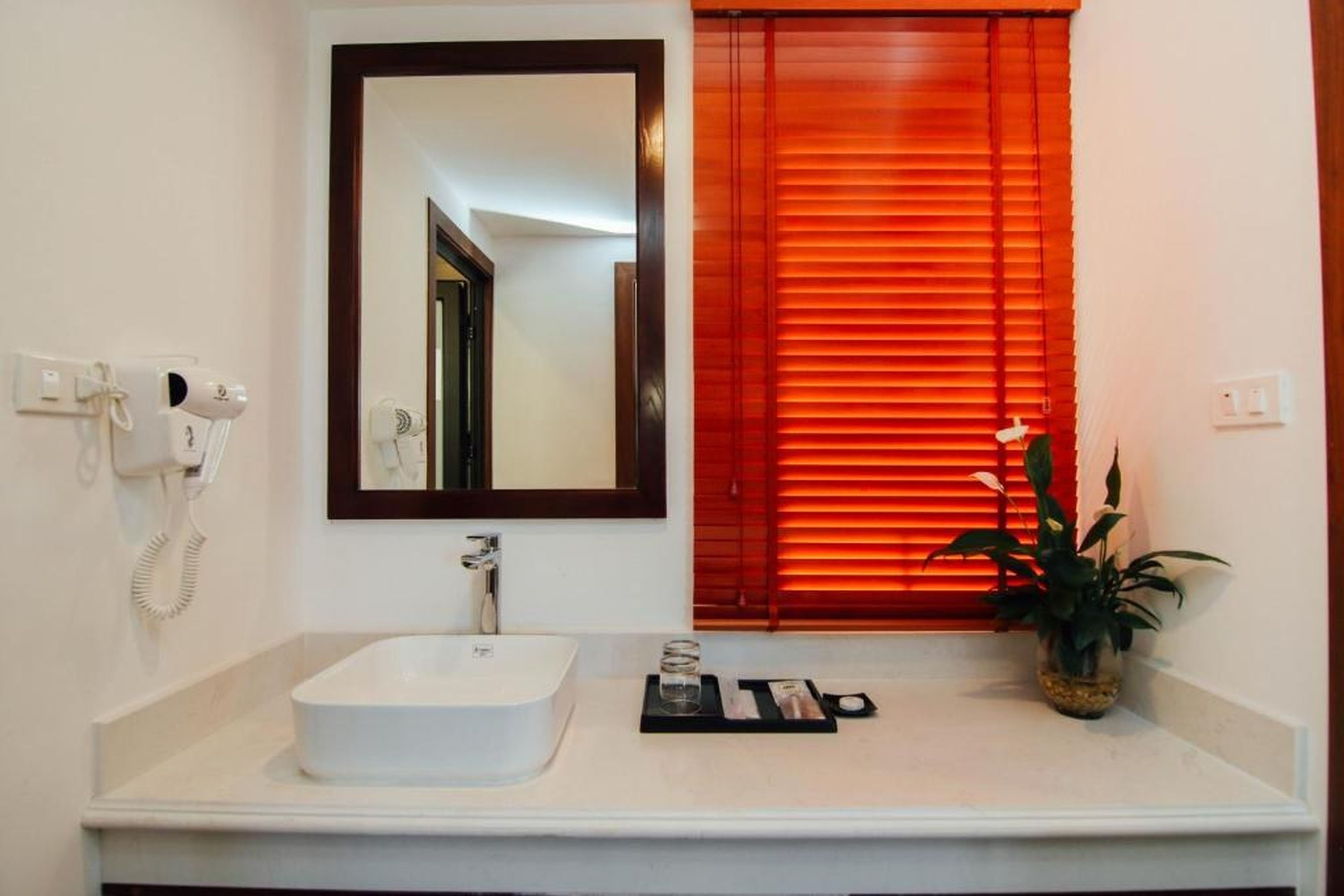 Sea Angel Hotel Halong - Hình 15