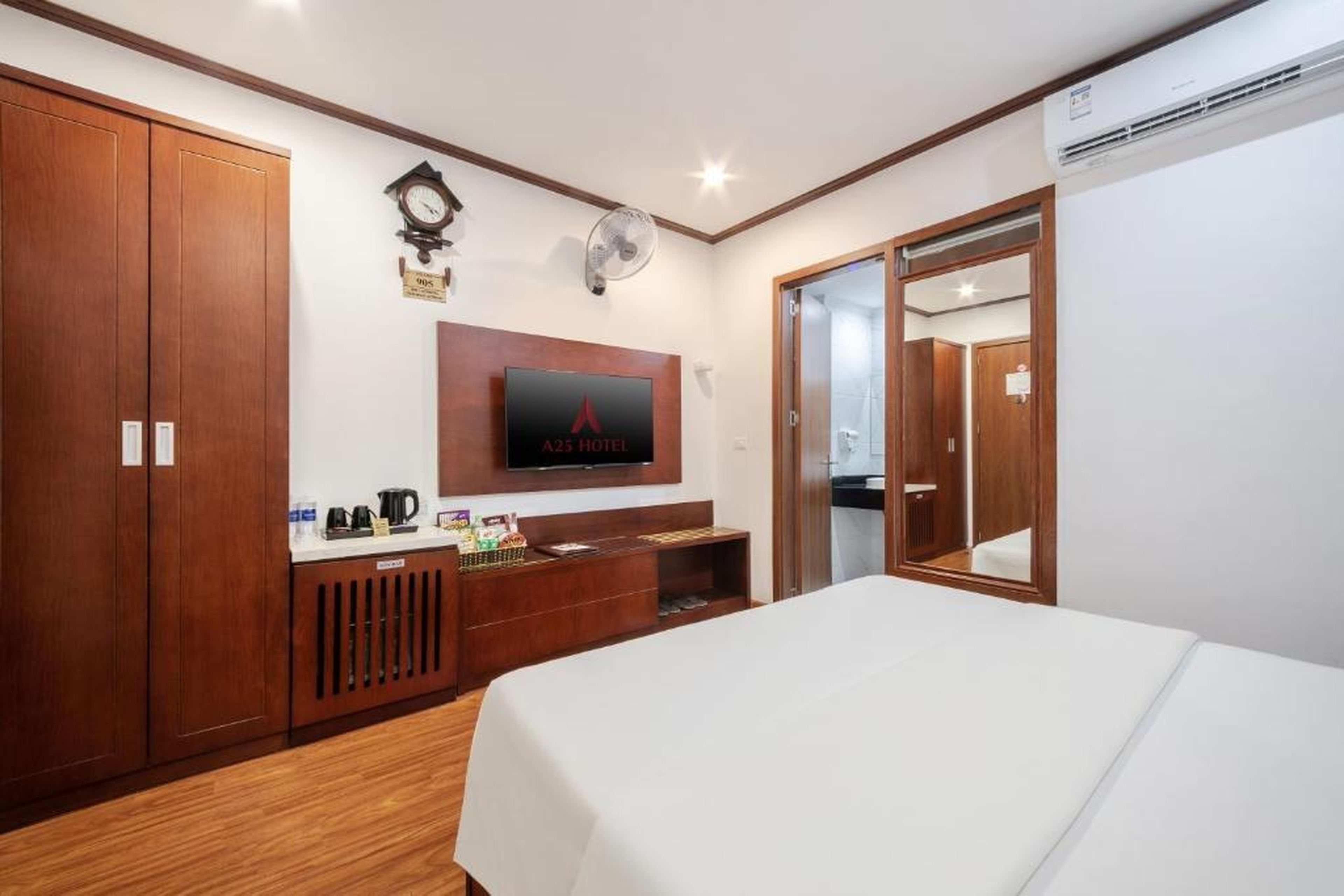 A25 Premium Hotel - Bãi Cháy Hạ Long - Hình 13