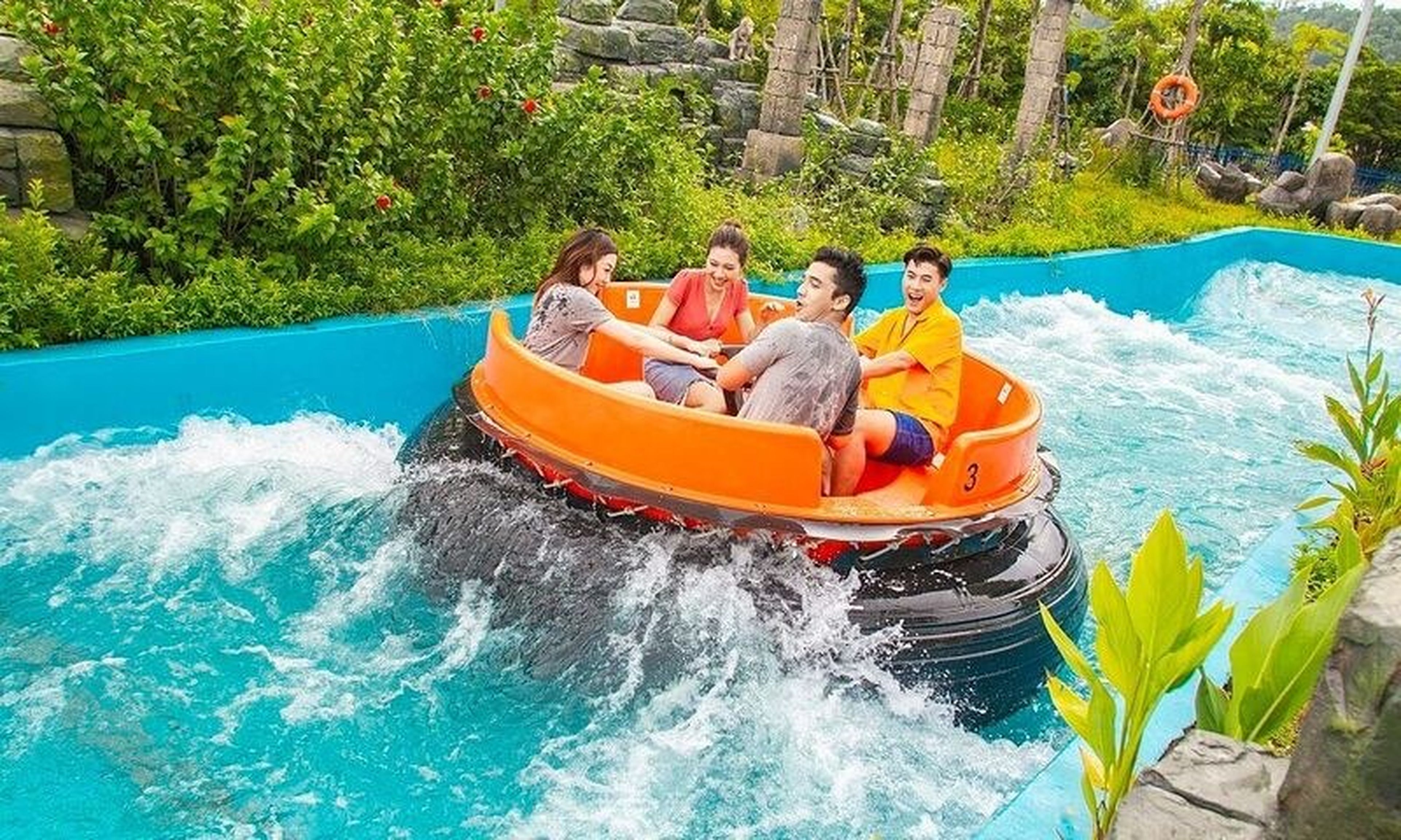 Có nên du lịch Hạ Long tháng 7 hay không và những điều bạn cần biết - Hình 7