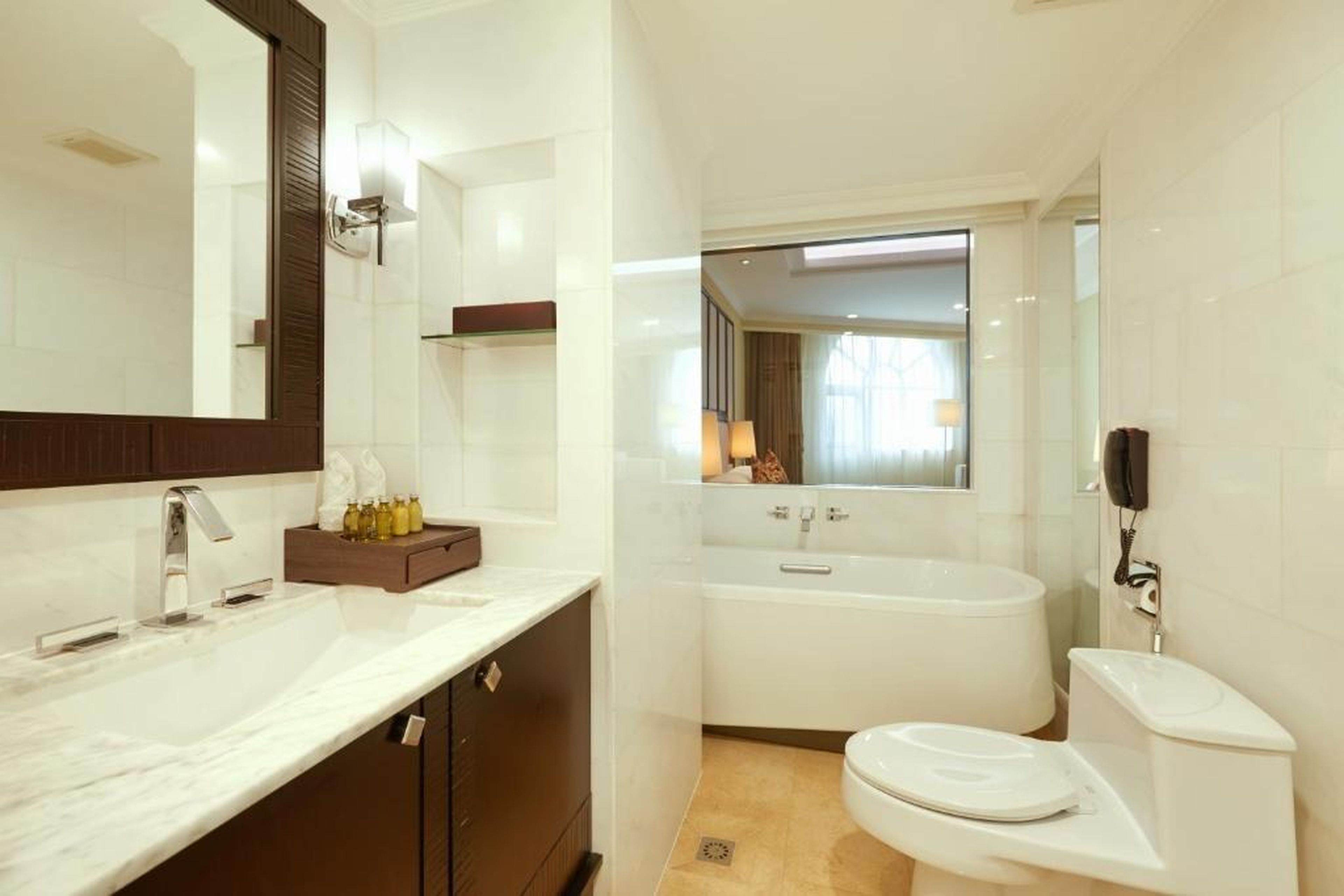 Khách sạn Quốc tế Lợi Lai - Li Lai International Hotel - Hình 30