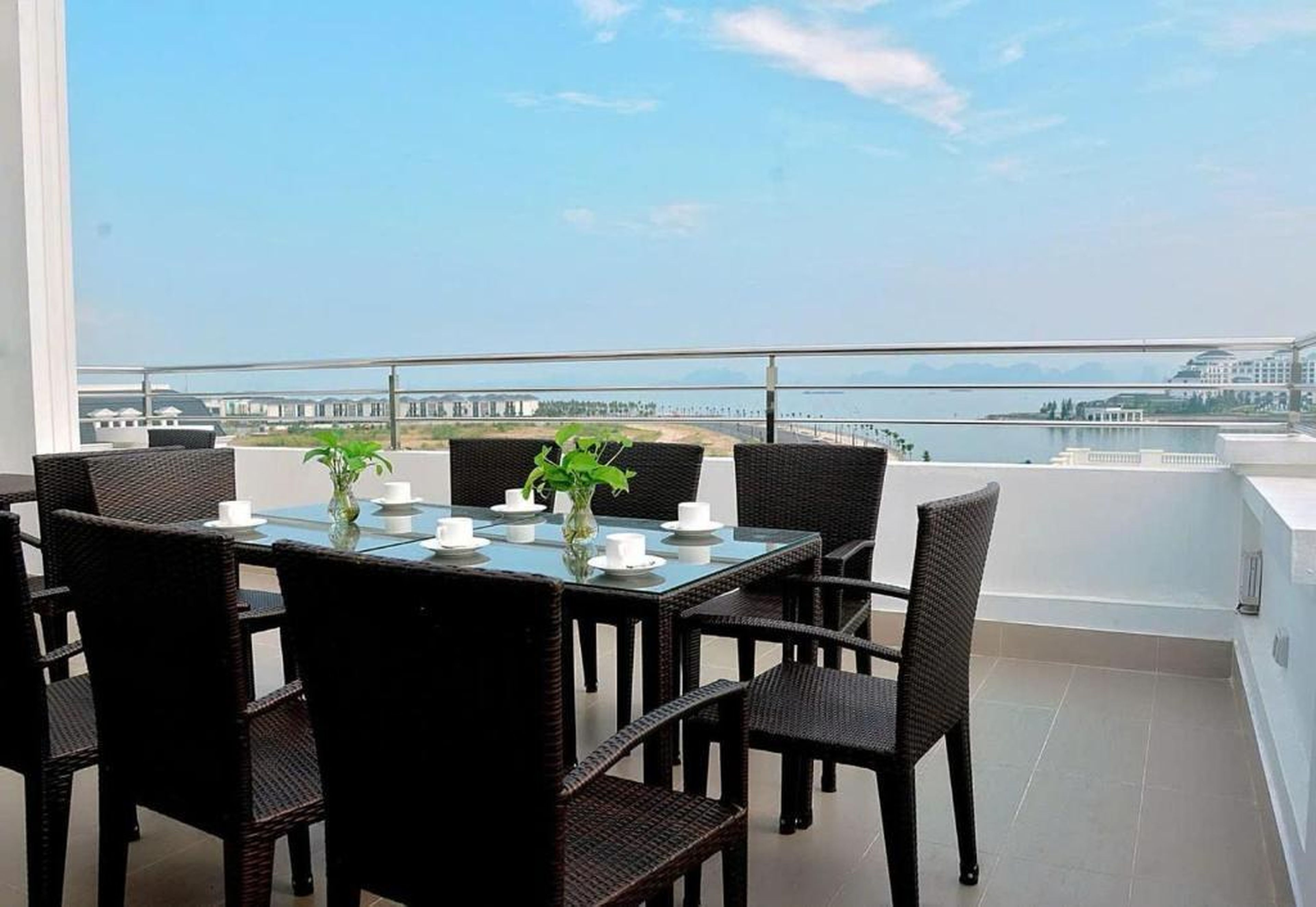 The One Ha Long Hotel - Hình 28