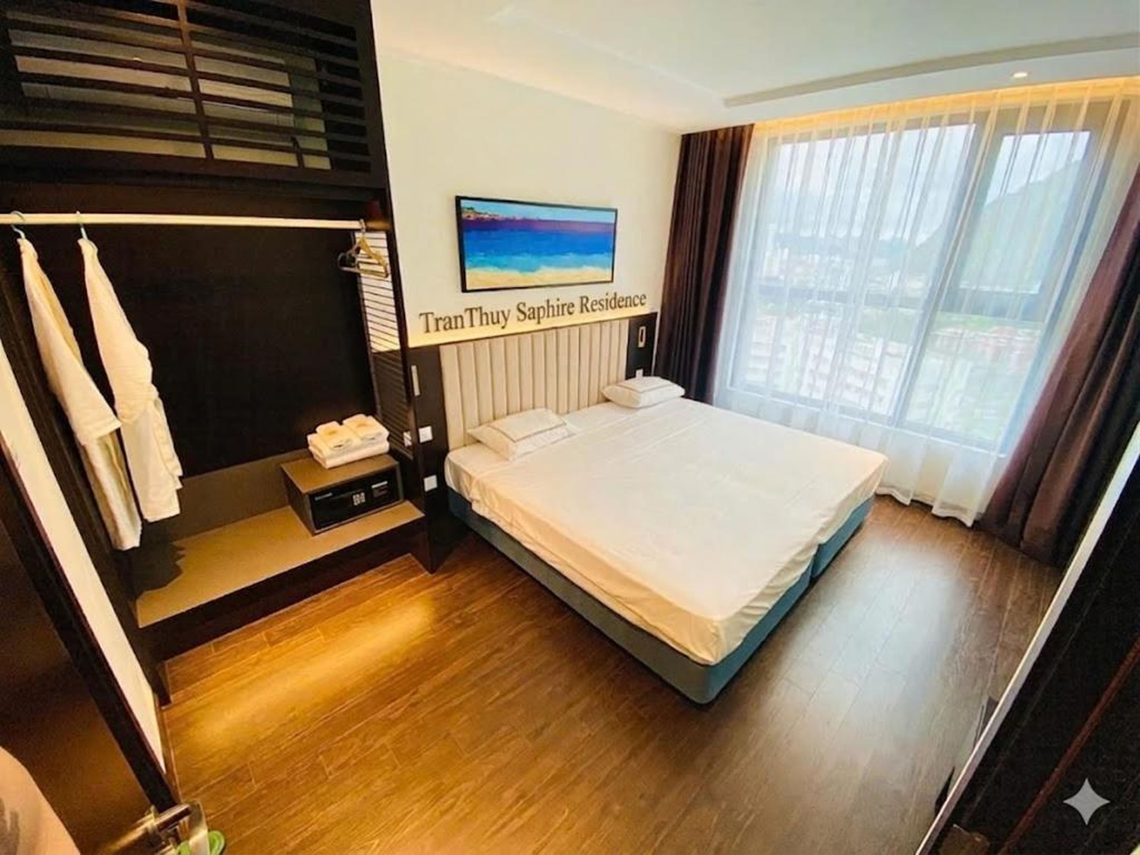 The Saphire Ha Long - TranThuy Sea View Apartment - Hình 11