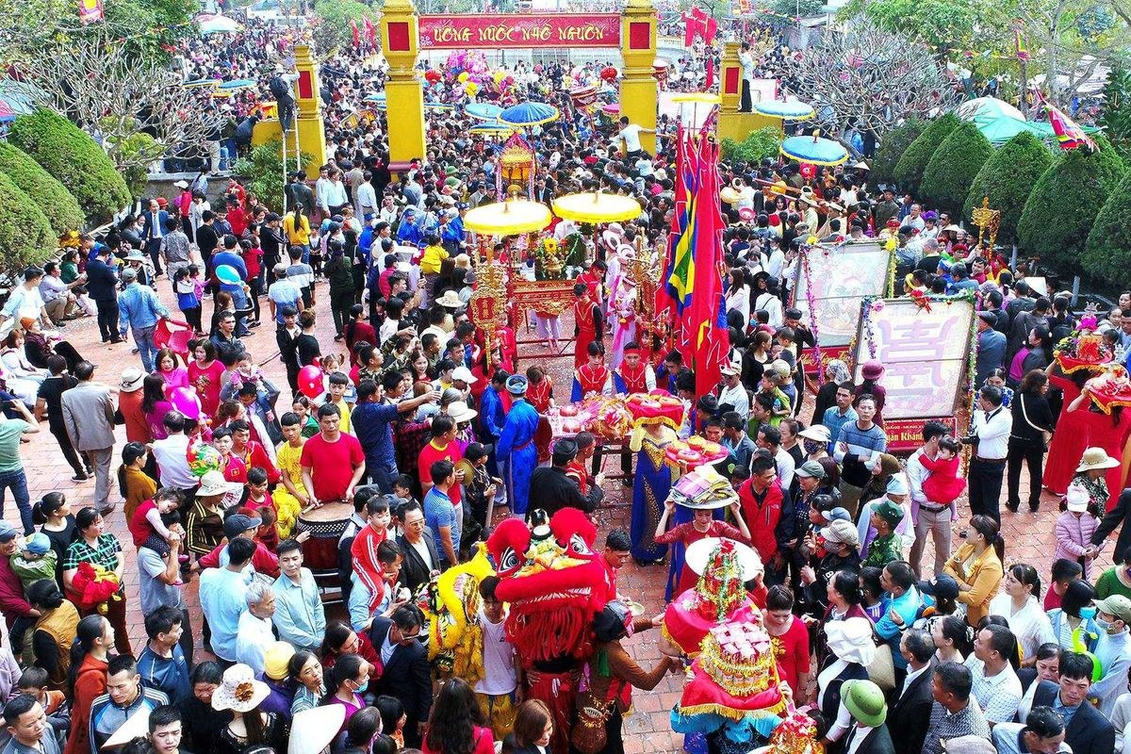Lễ hội Tiên Công - Lễ hội rước người độc đáo ở Hà Nam, Quảng Ninh - Hình 6