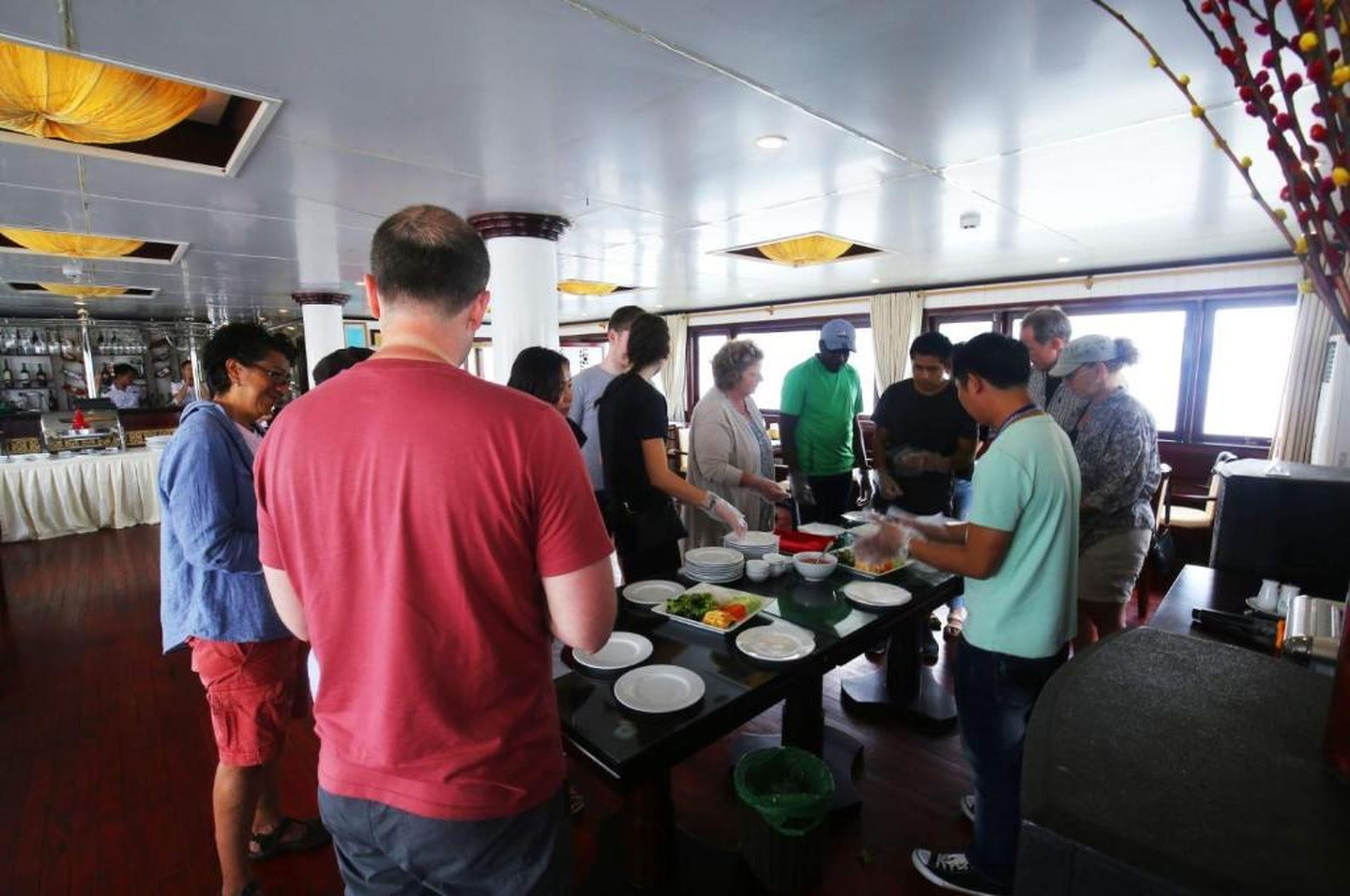 Halong Sapphire Cruises - Hình 21