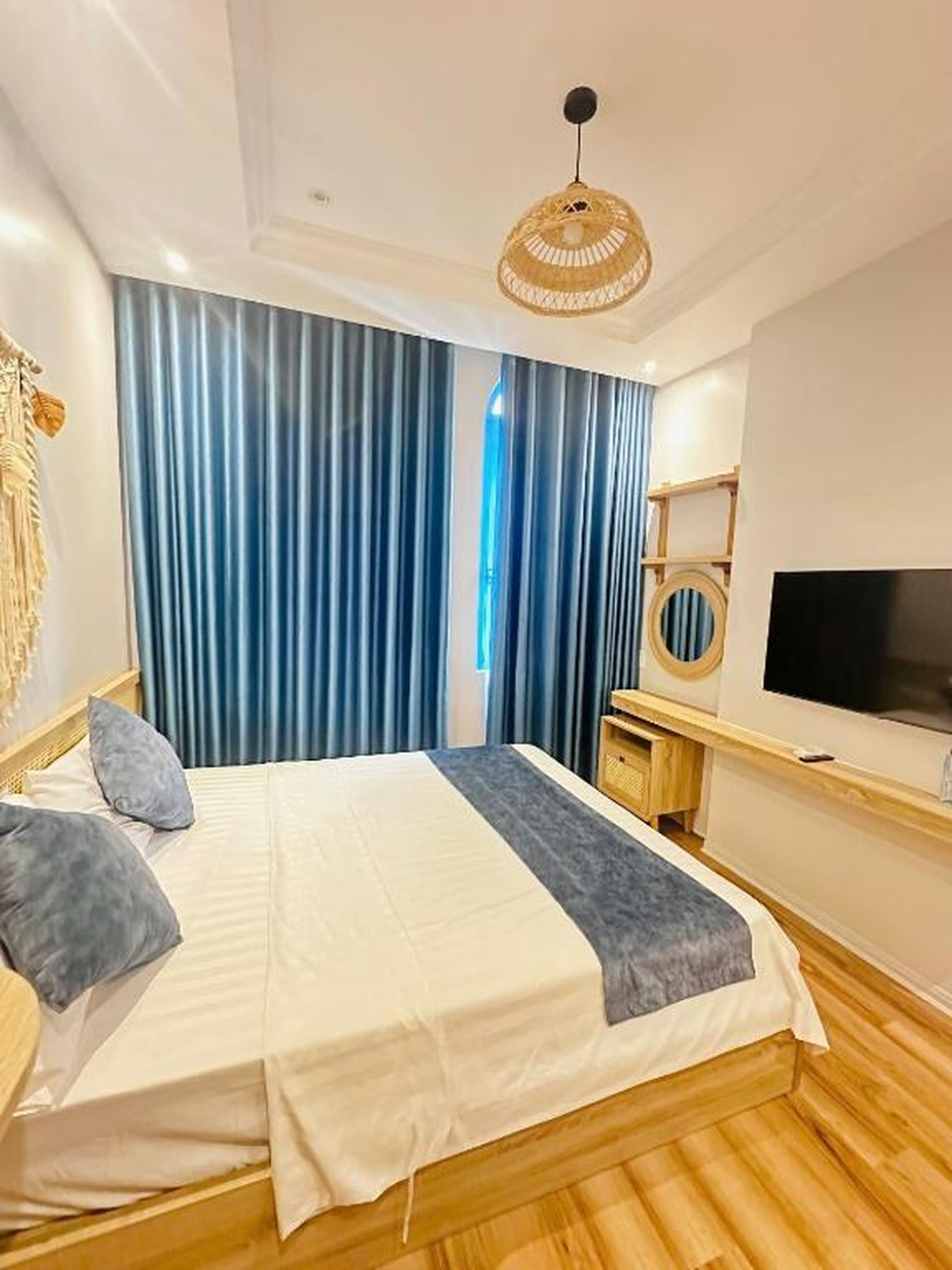 Kay Villa Chính Chủ Nội Thất VIP 6PN Sát Biển - Hình 35